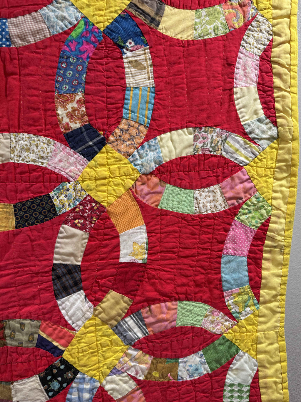 Vintage Double Wedding Ring Quilt