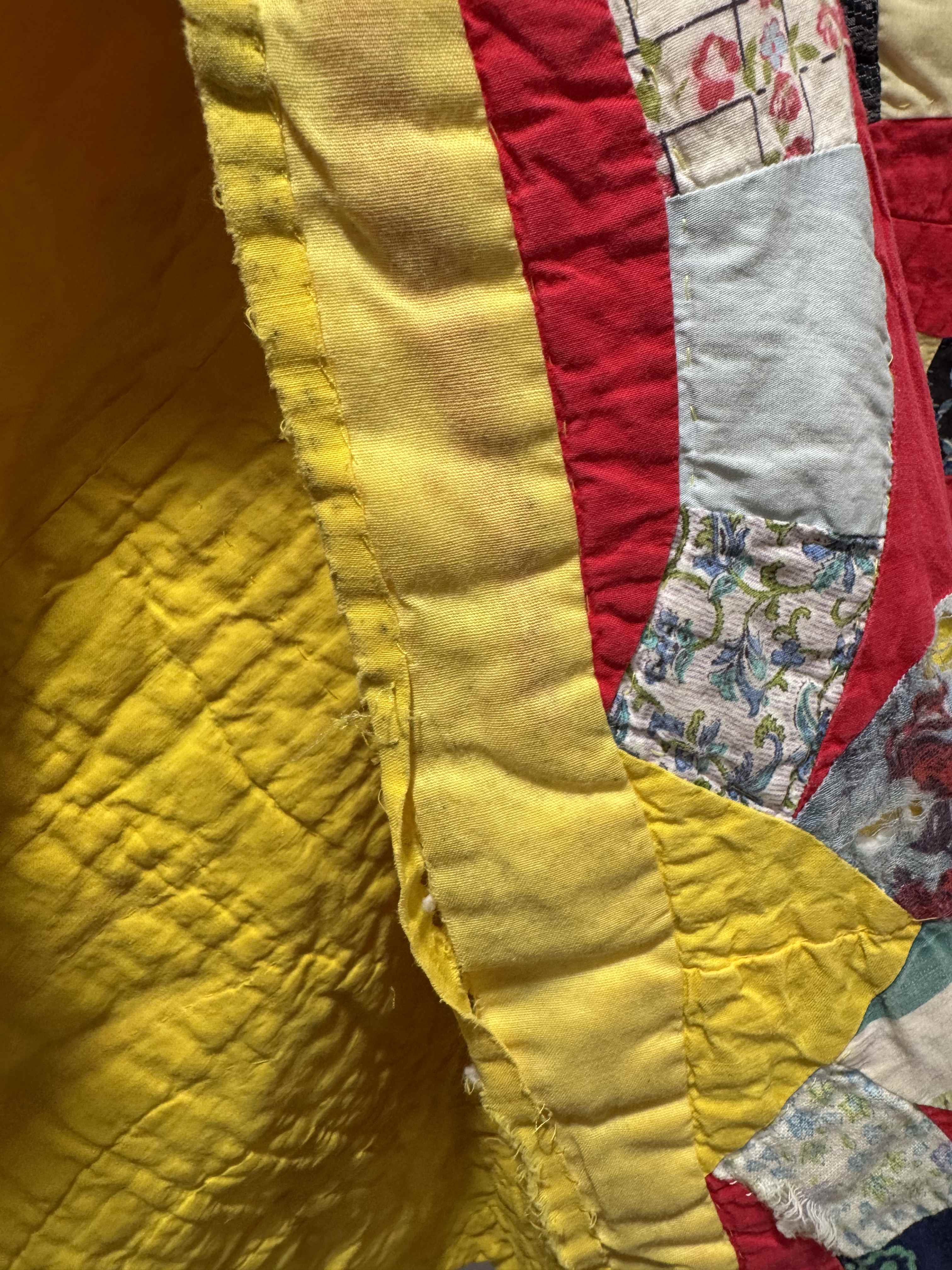 Vintage Double Wedding Ring Quilt