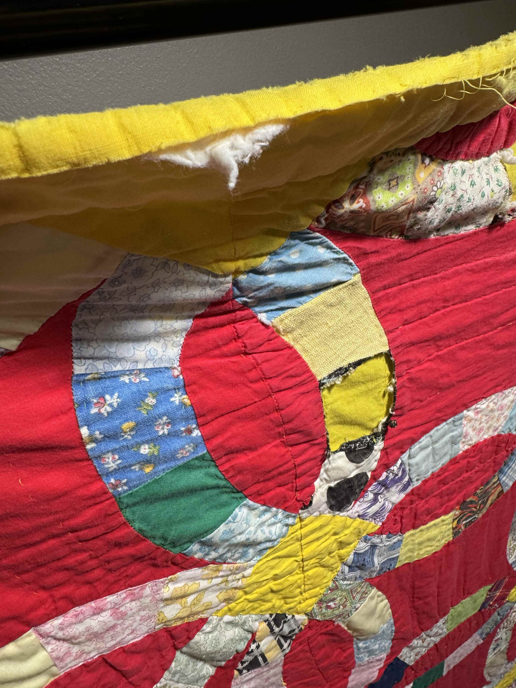 Vintage Double Wedding Ring Quilt