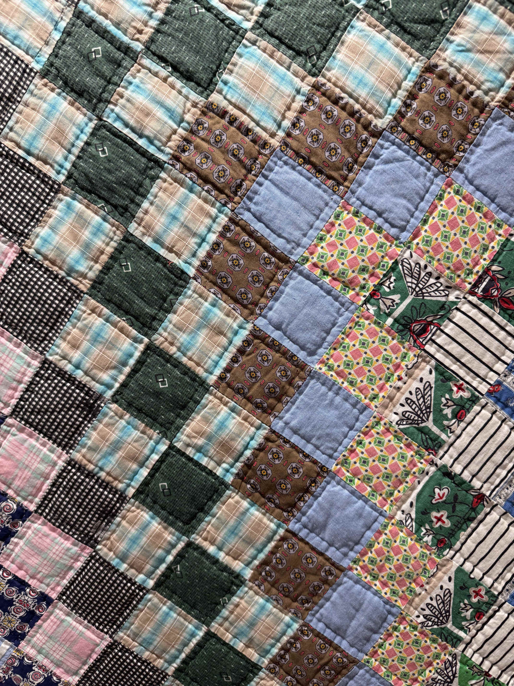 Vintage Trip Around the World Quilt