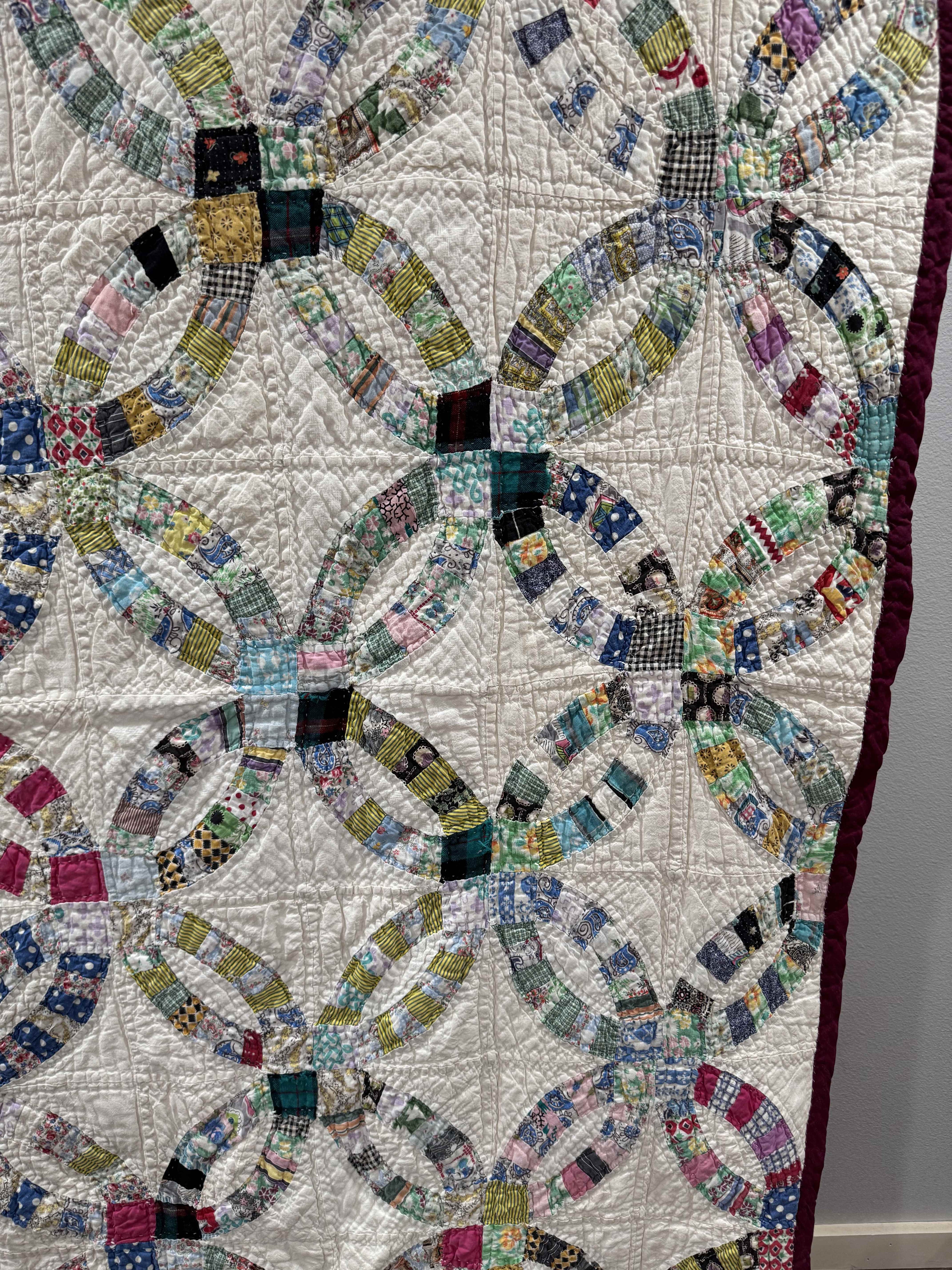 Vintage Double Wedding Ring Quilt