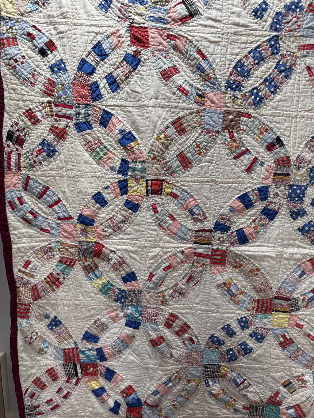 Vintage Double Wedding Ring Quilt