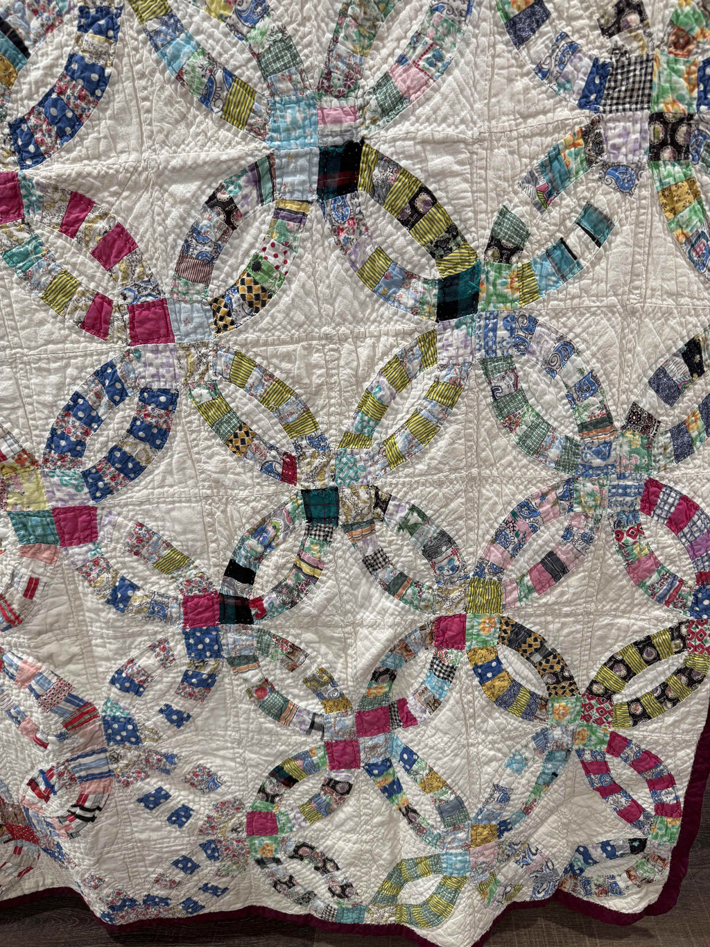 Vintage Double Wedding Ring Quilt