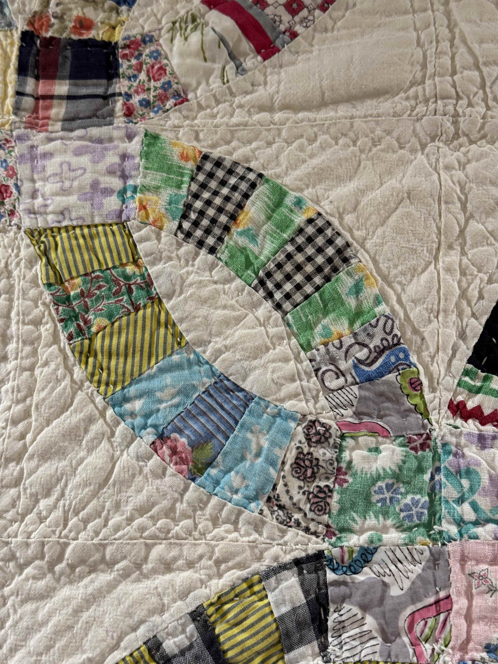 Vintage Double Wedding Ring Quilt