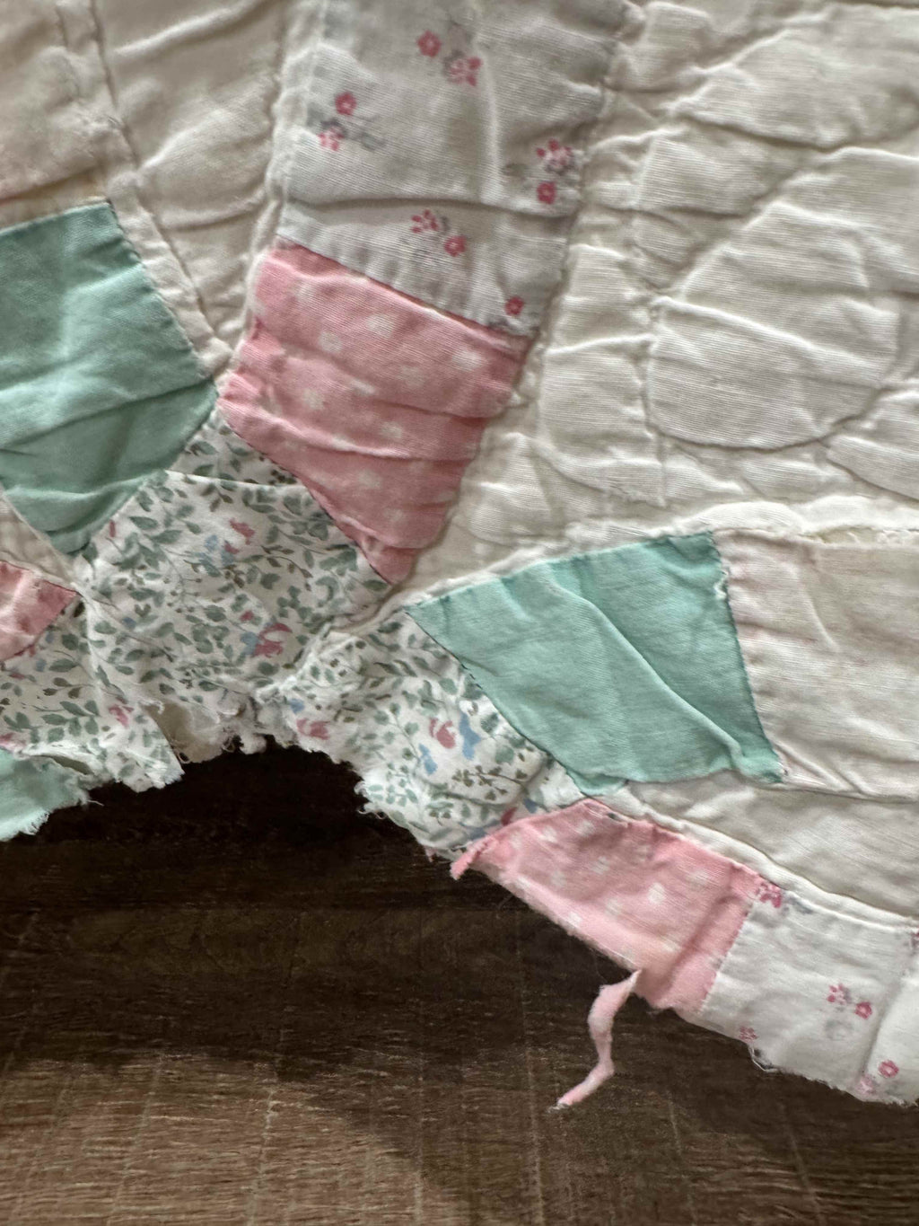 Vintage Double Wedding Ring Quilt