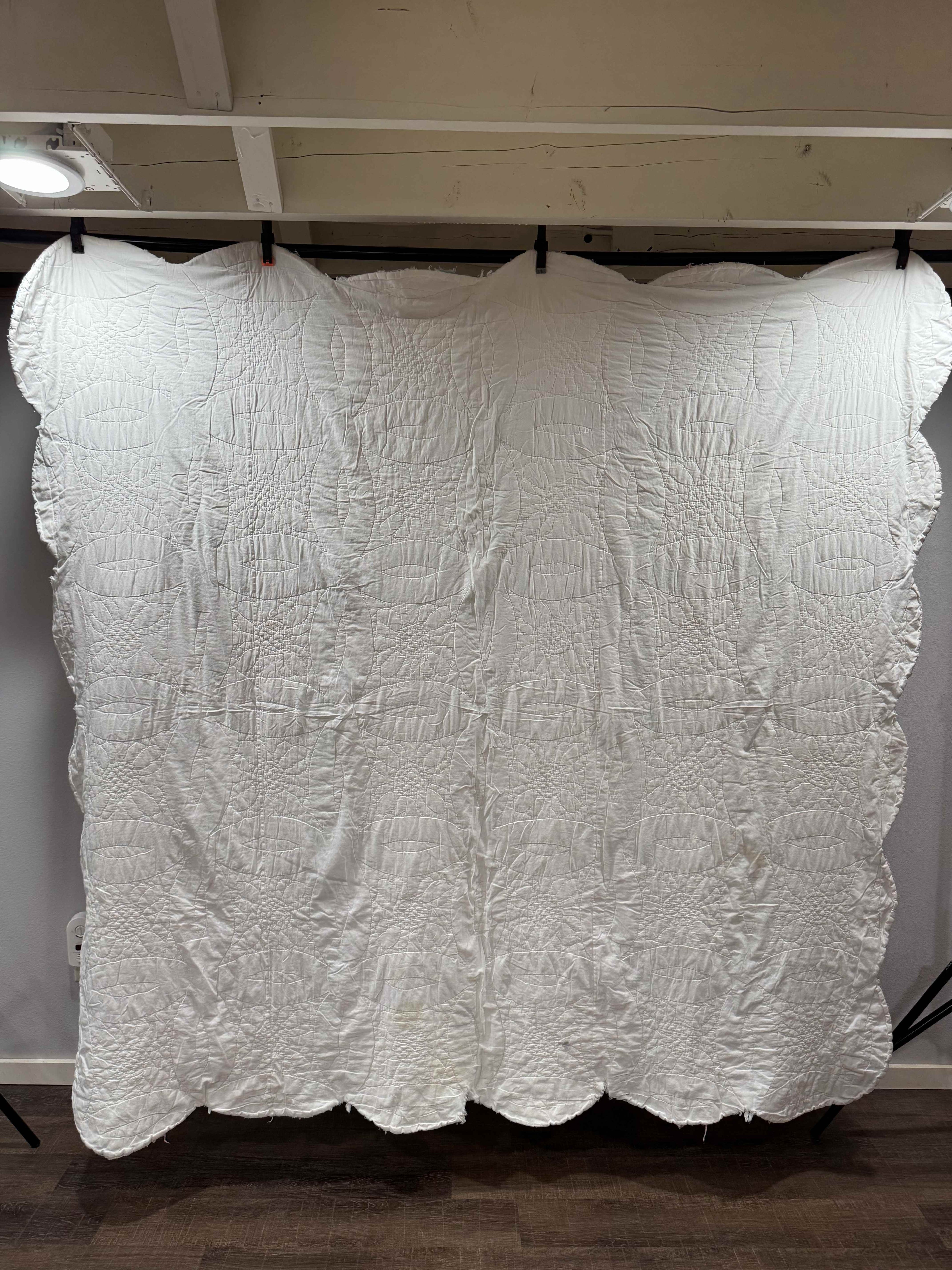 Vintage Double Wedding Ring Quilt