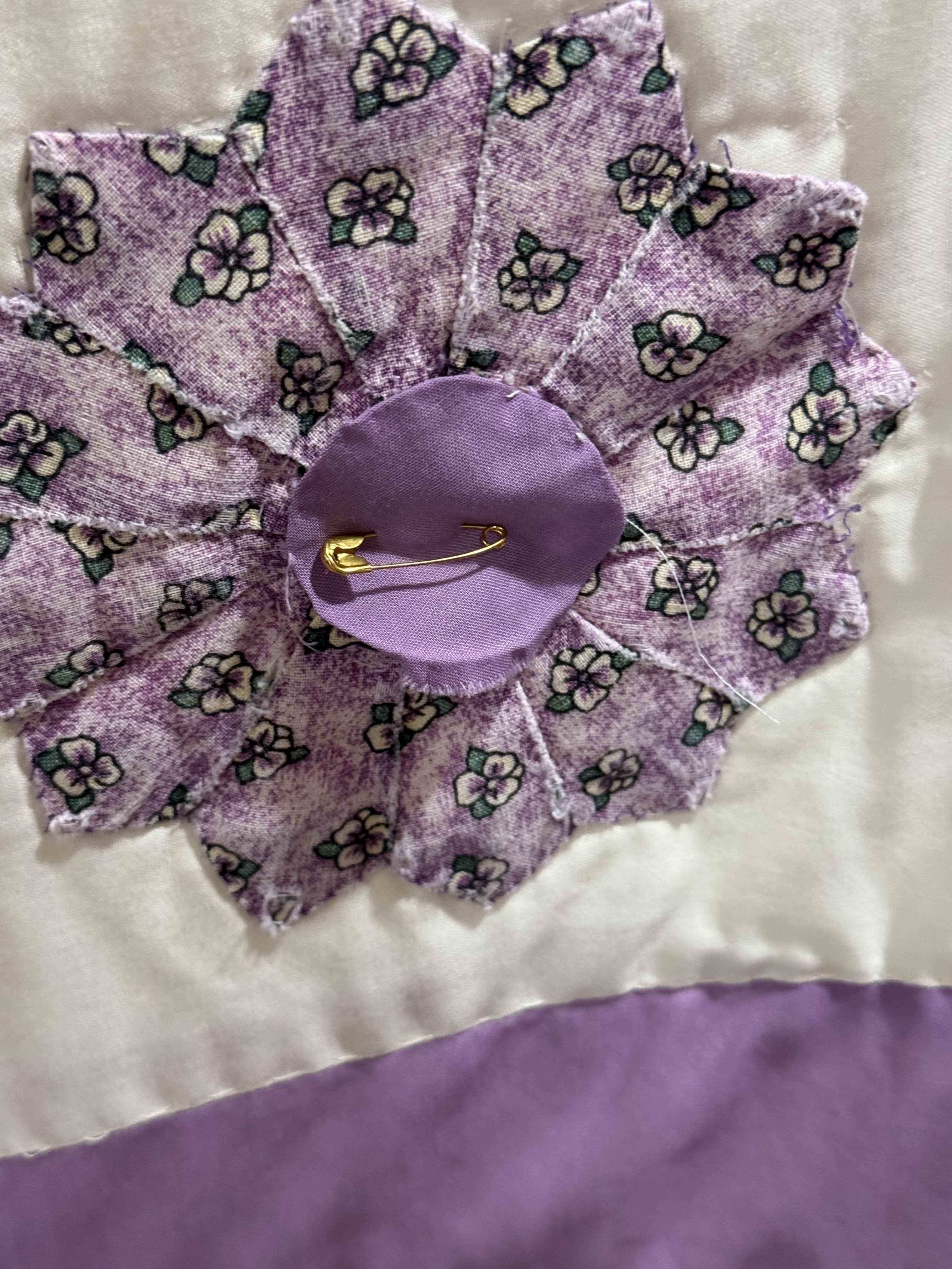 Vintage 12 Point Dresden Plate Quilt