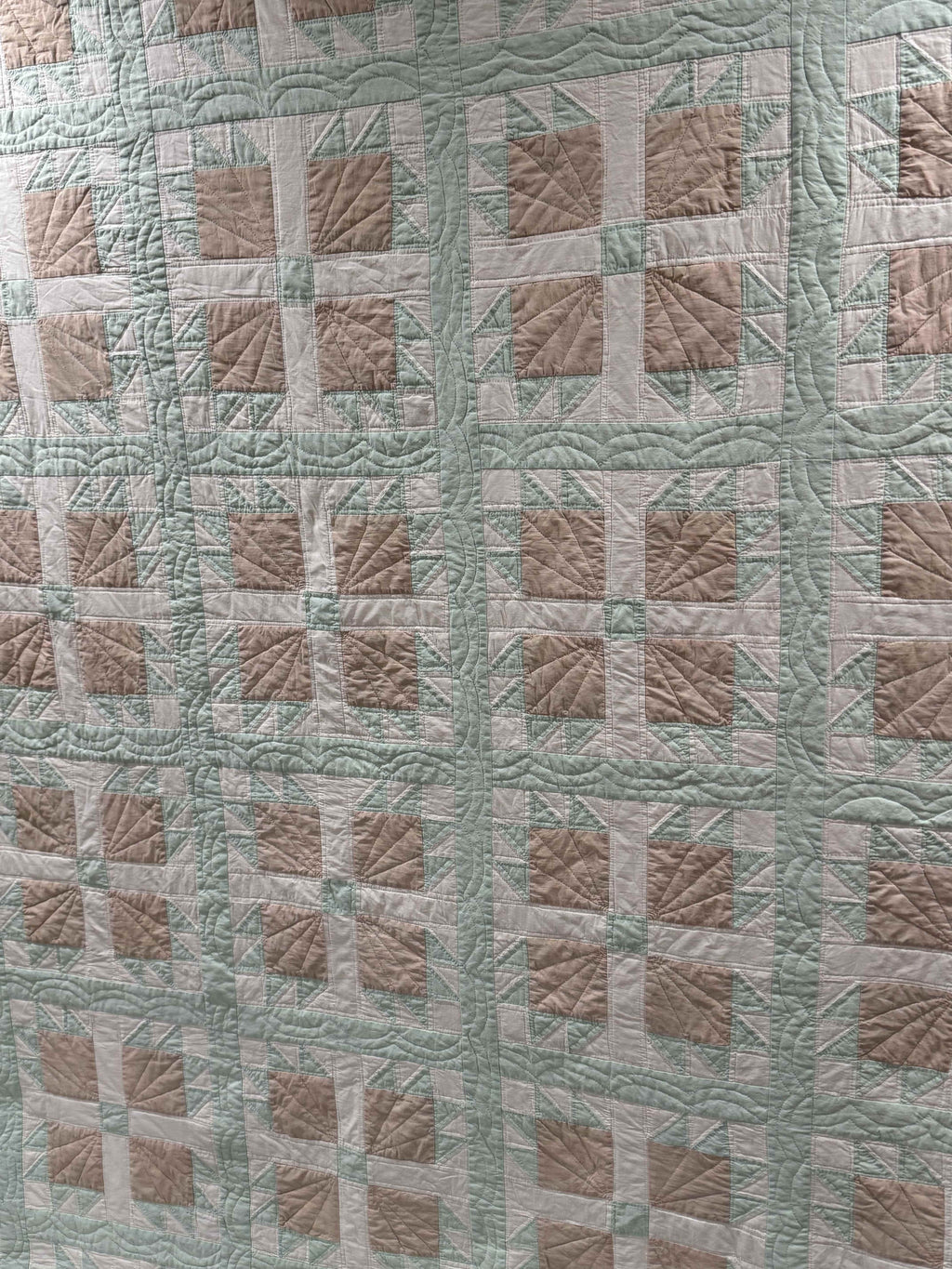 Vintage Trip Bear's Paw Quilt