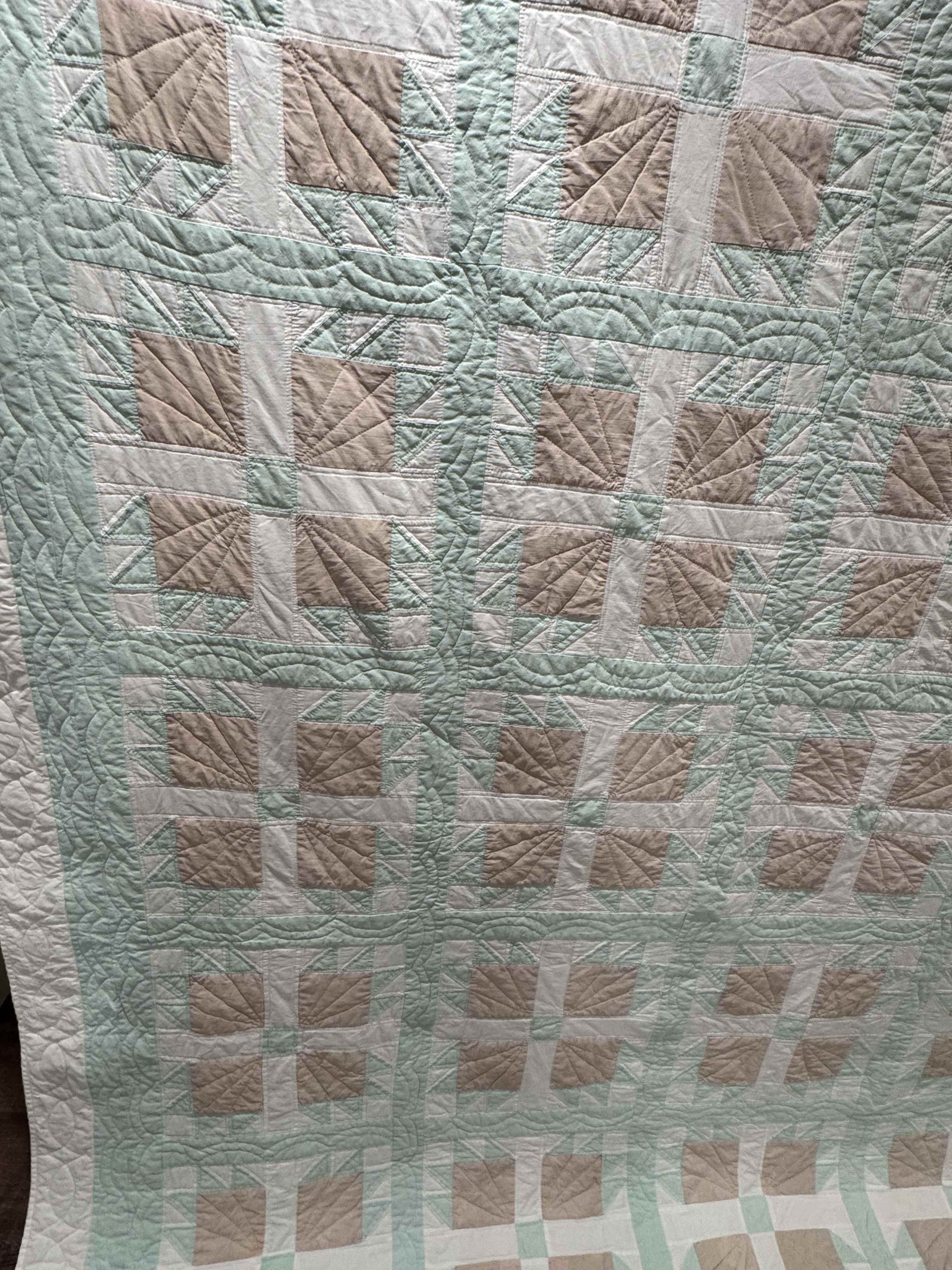 Vintage Trip Bear's Paw Quilt
