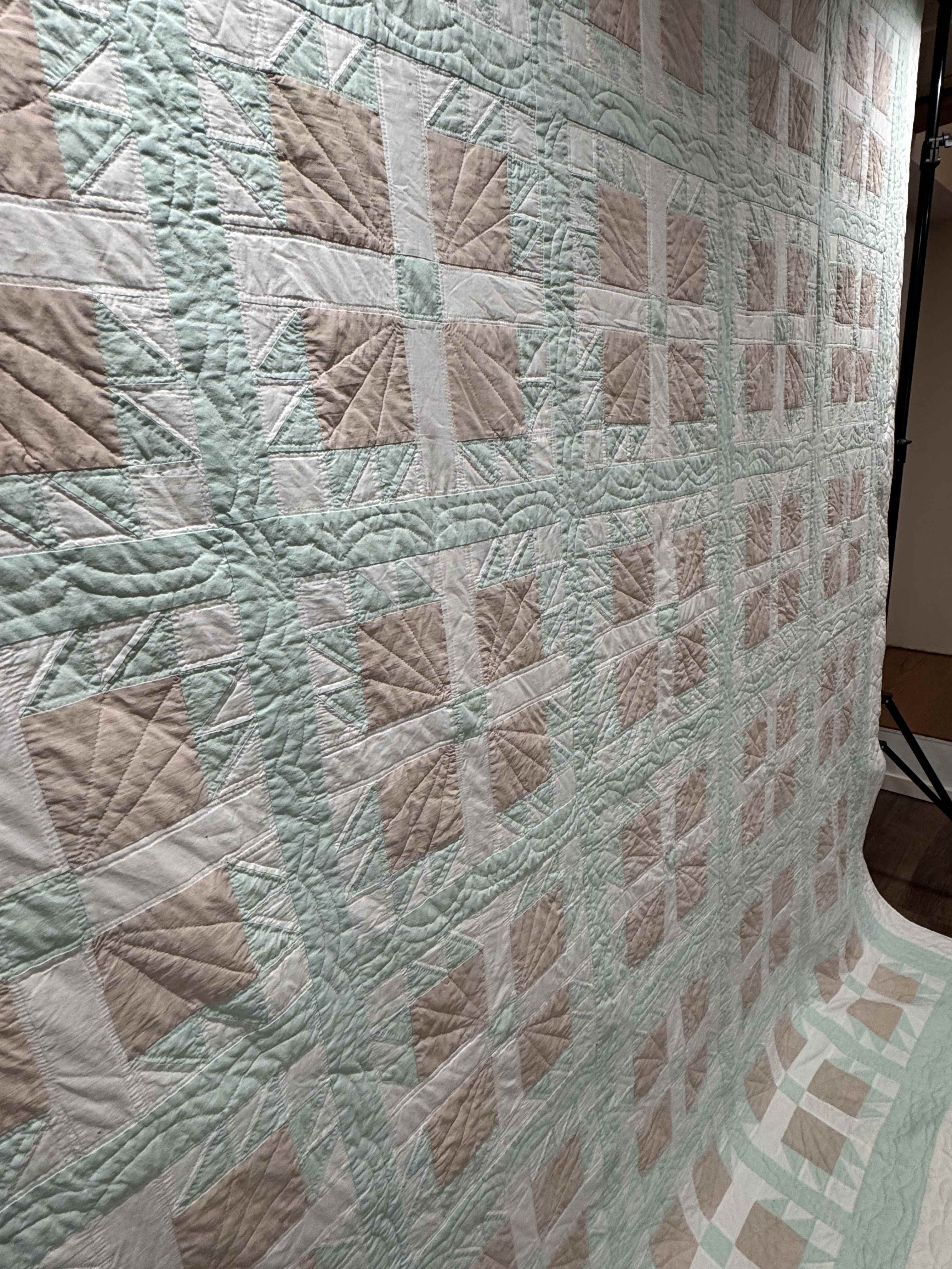 Vintage Trip Bear's Paw Quilt