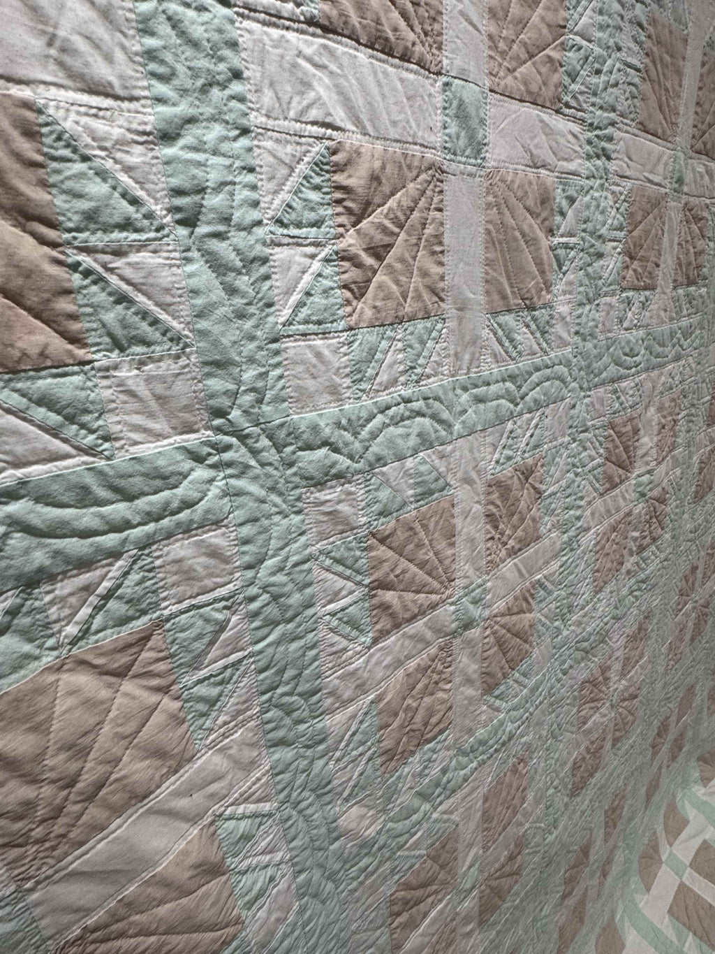 Vintage Trip Bear's Paw Quilt