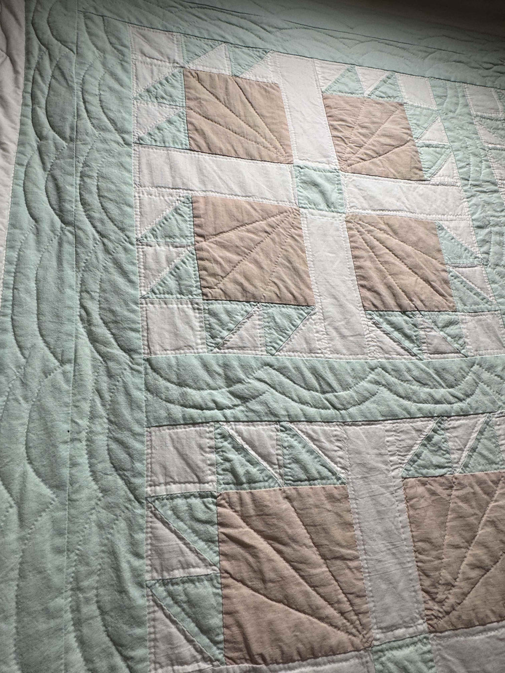 Vintage Trip Bear's Paw Quilt