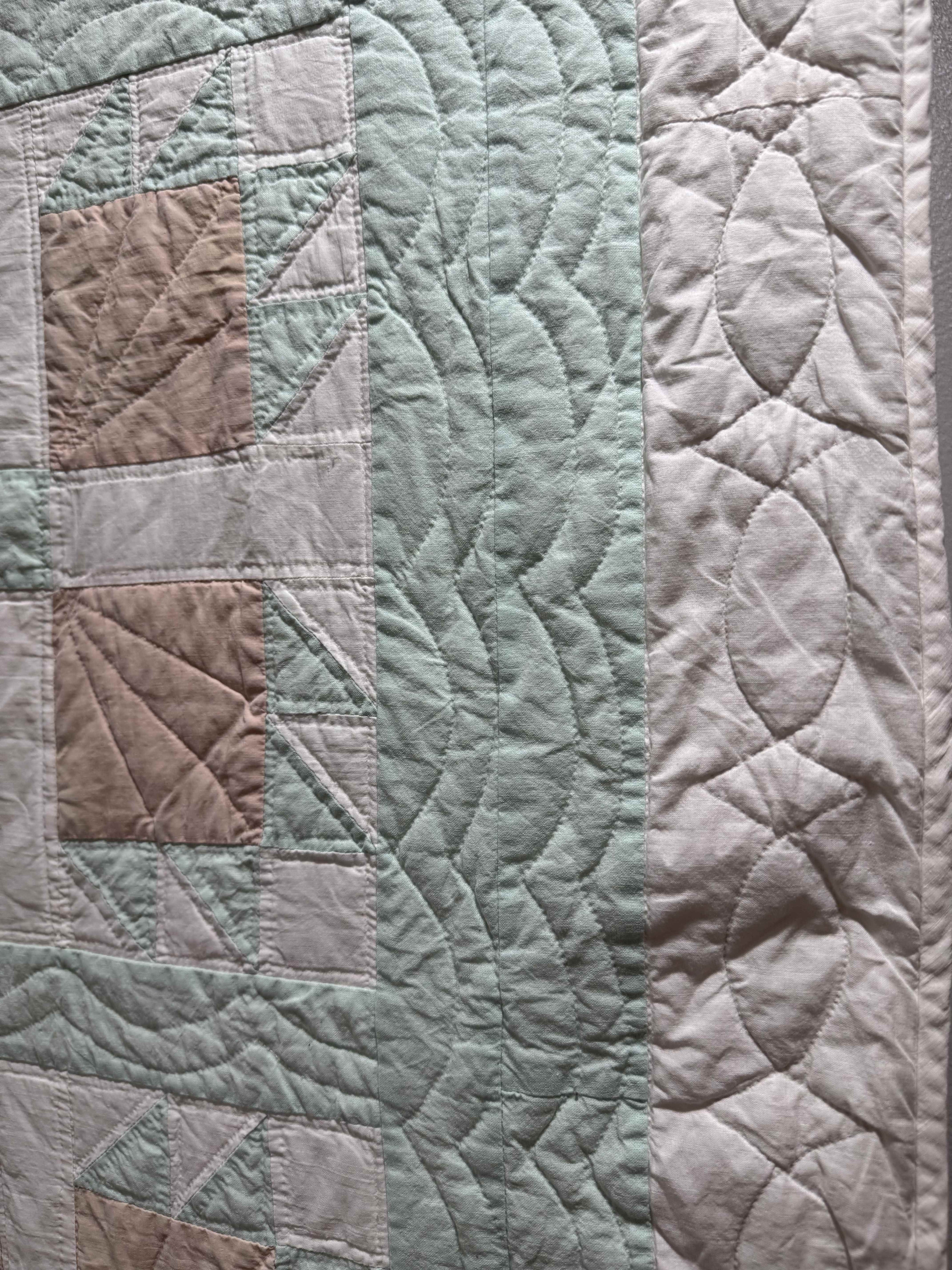 Vintage Trip Bear's Paw Quilt