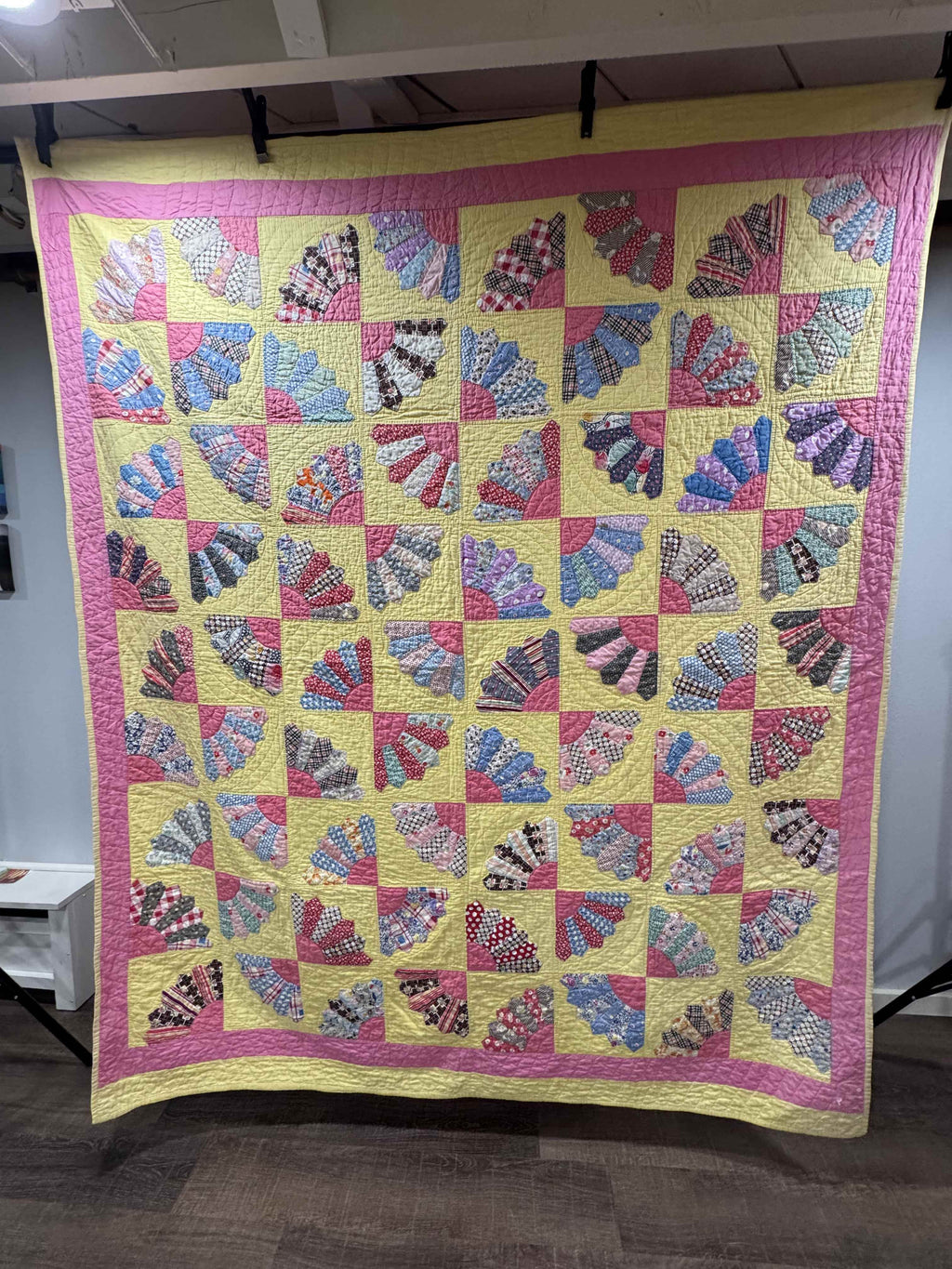 Vintage Grandmother's Fan QUilt