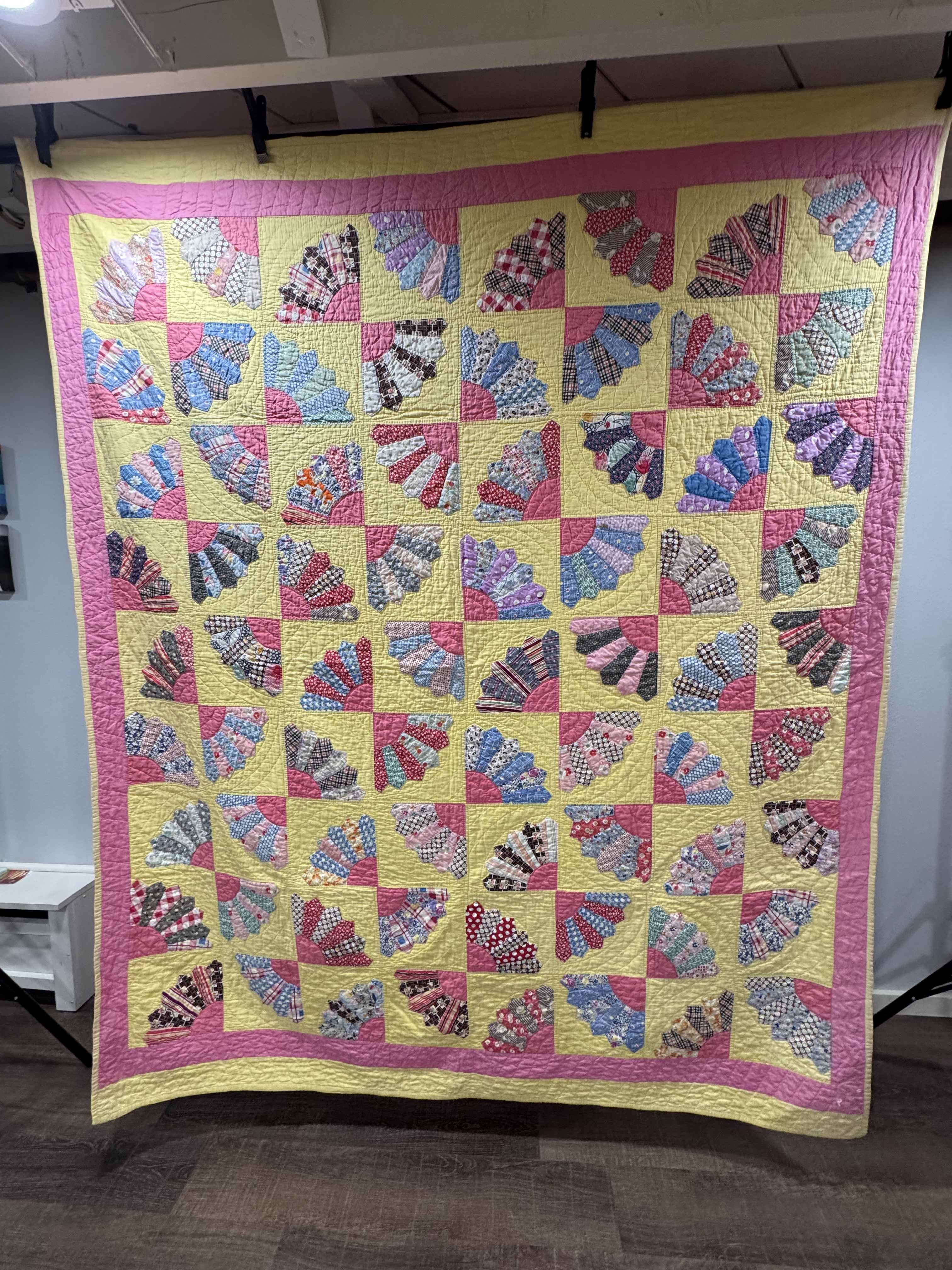 Vintage Grandmother's Fan QUilt