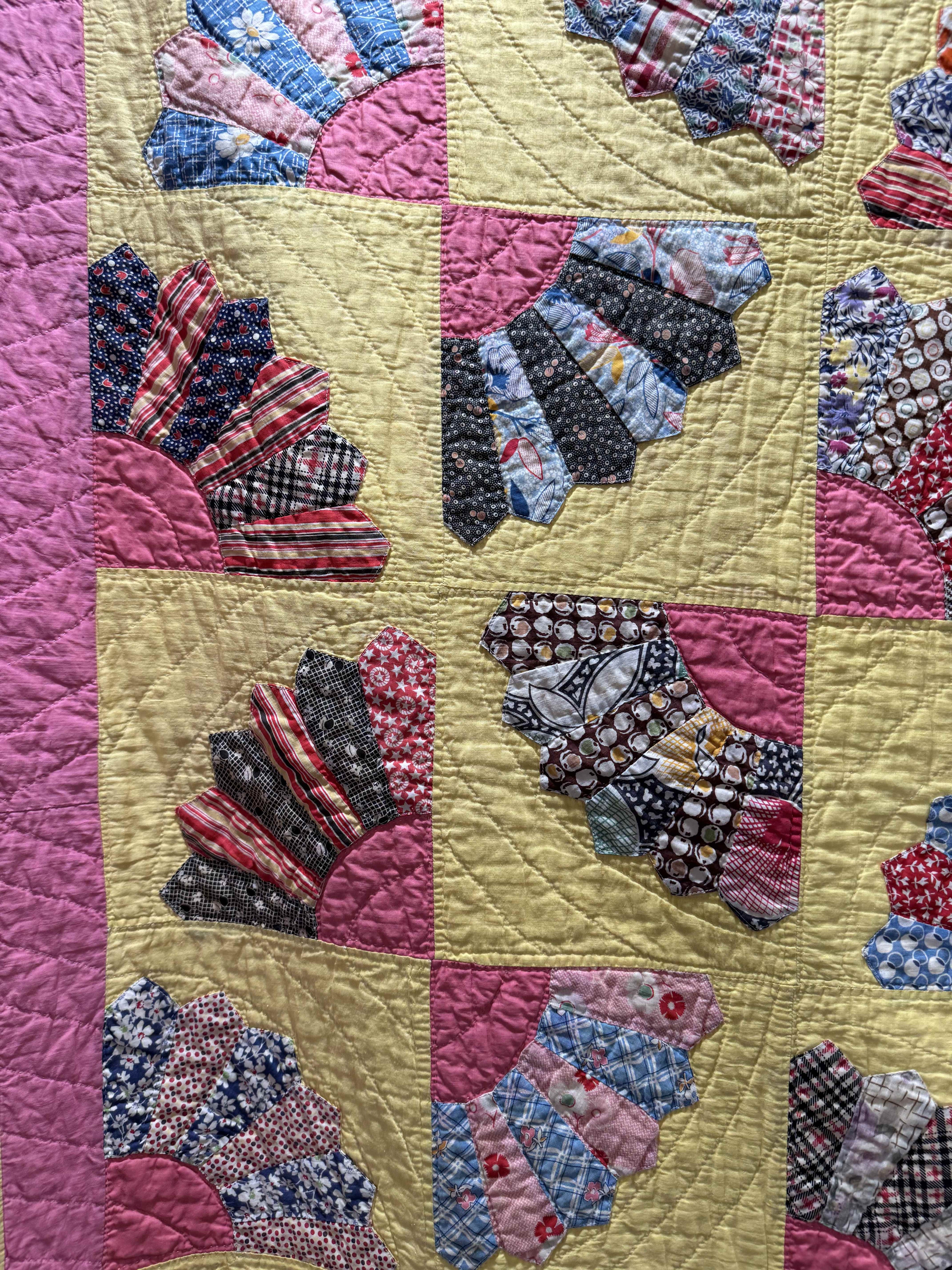 Vintage Grandmother's Fan QUilt
