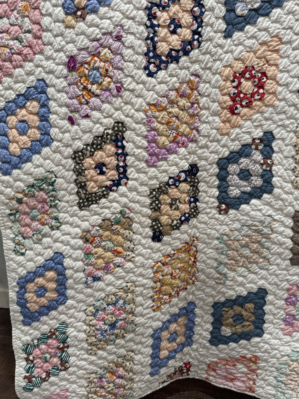 Vintage Martha Washington's Flower Garden Quilt