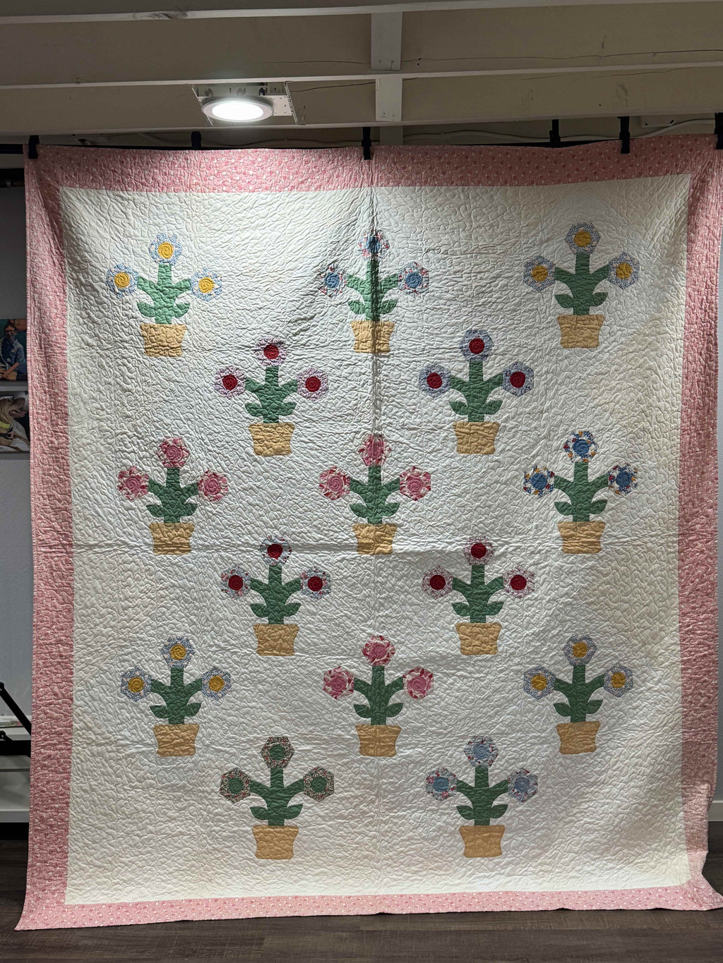 Vintage Flower Pot Garden Appliqué Quilt