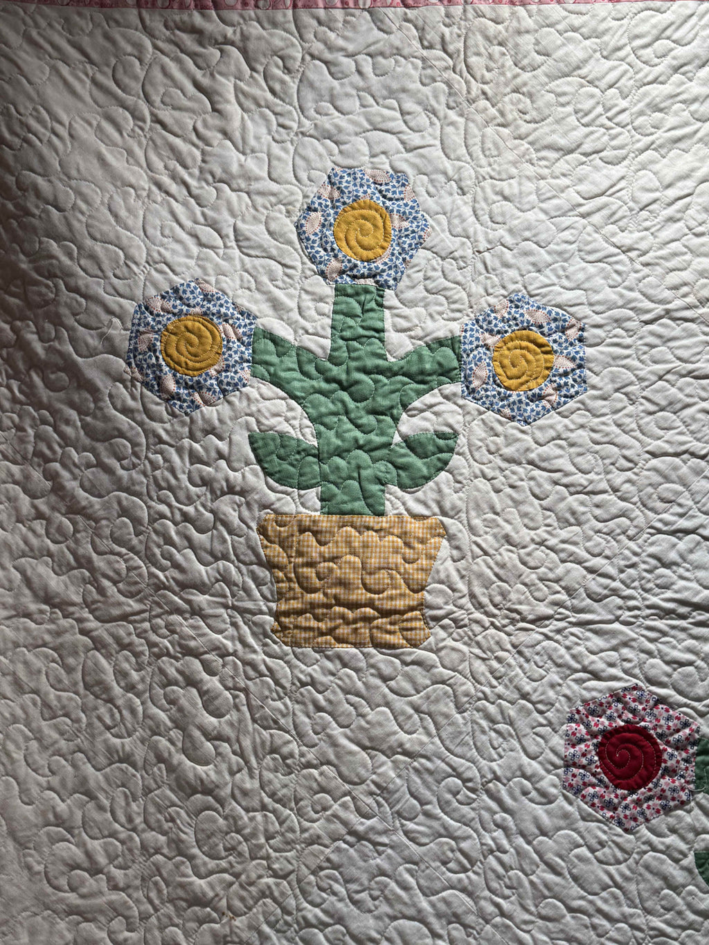 Vintage Flower Pot Garden Appliqué Quilt