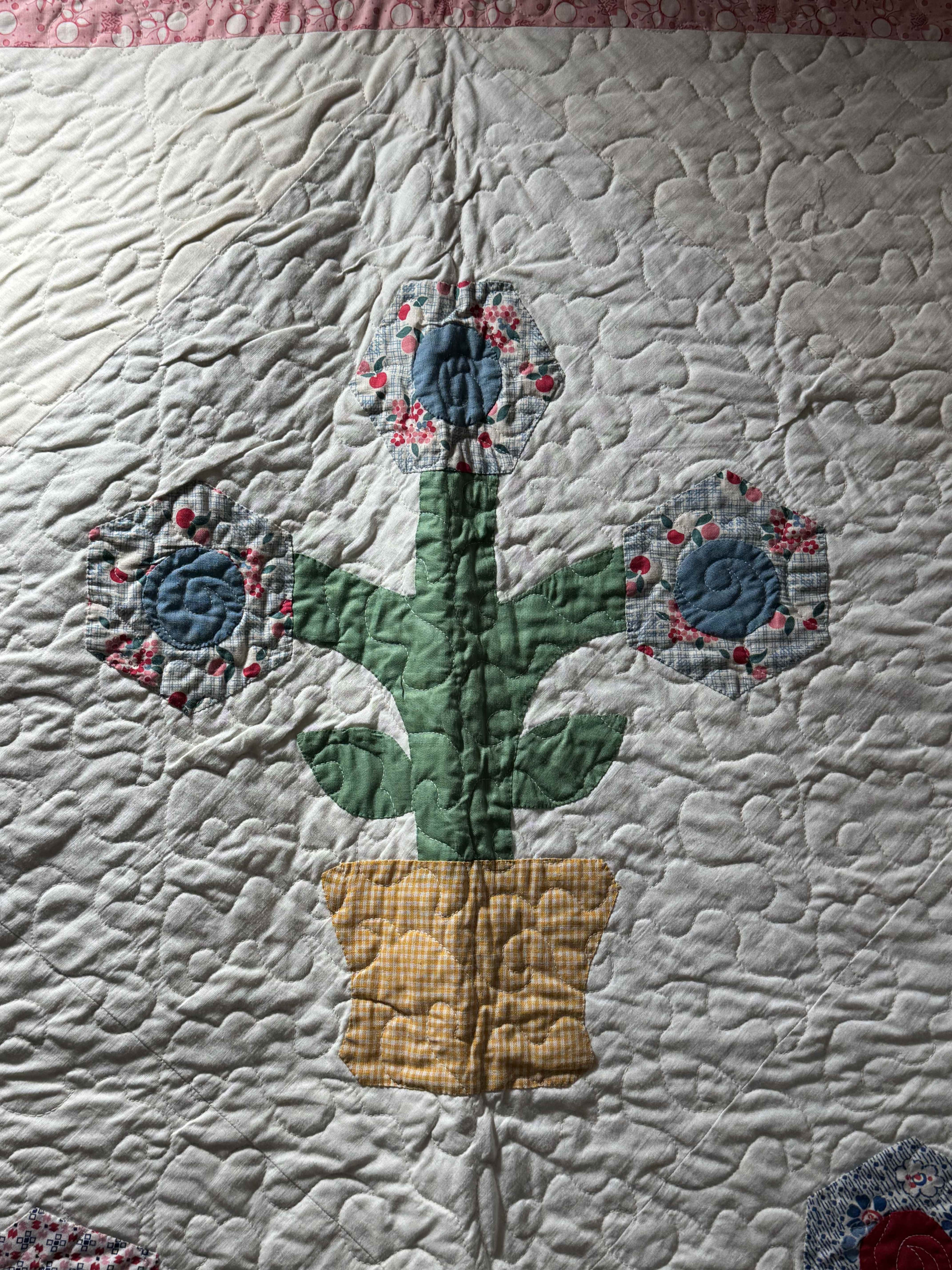 Vintage Flower Pot Garden Appliqué Quilt