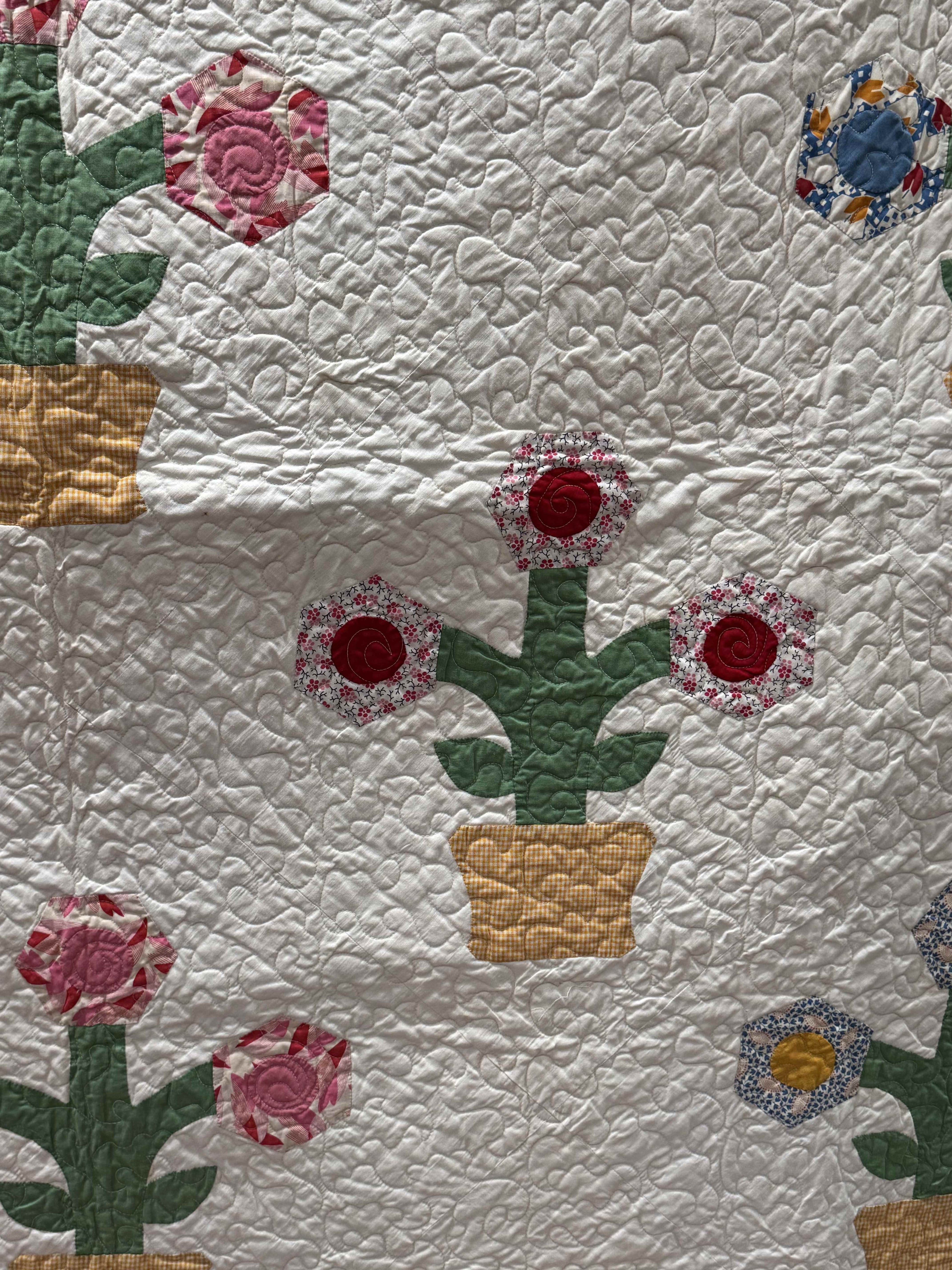 Vintage Flower Pot Garden Appliqué Quilt