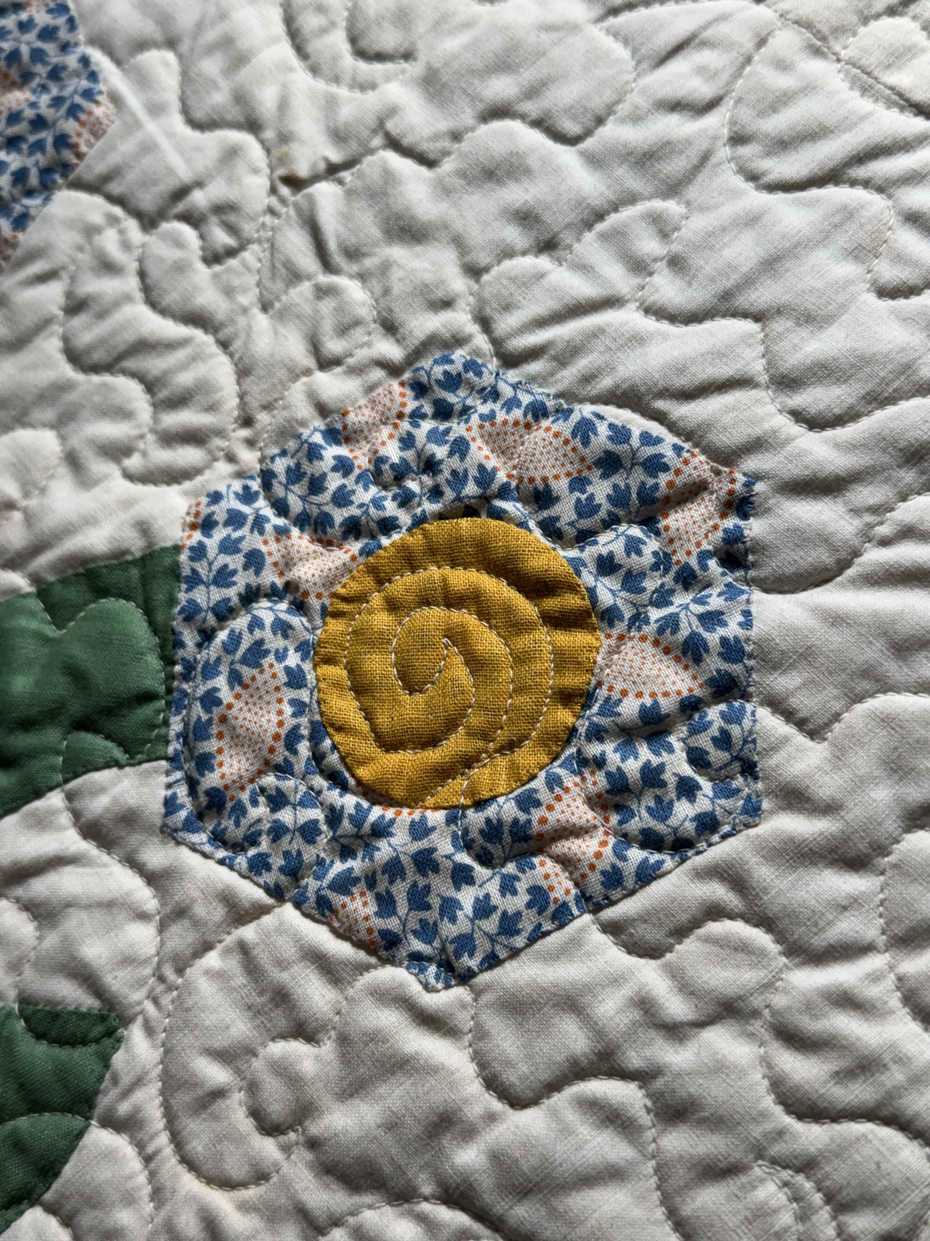 Vintage Flower Pot Garden Appliqué Quilt