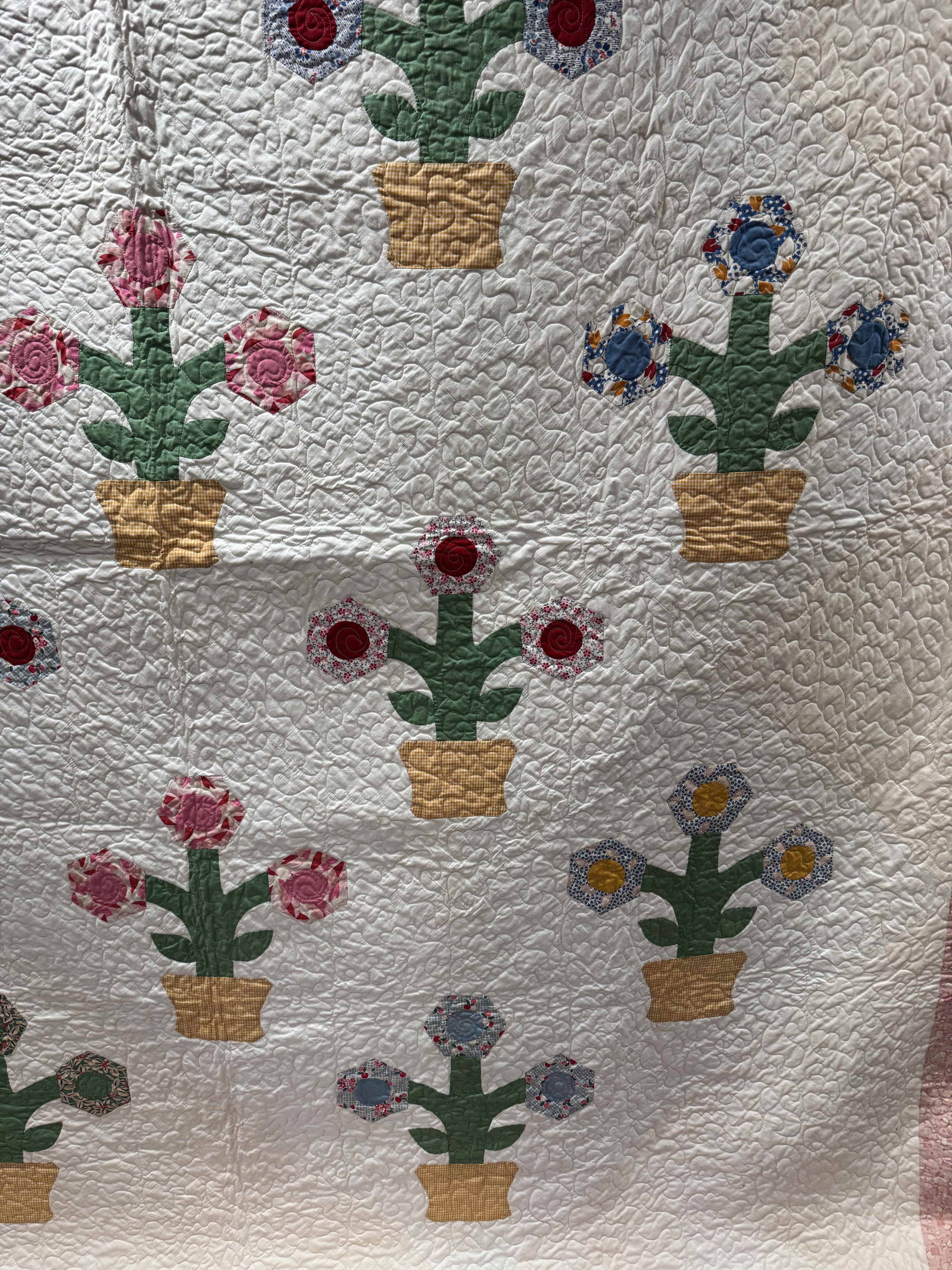Vintage Flower Pot Garden Appliqué Quilt