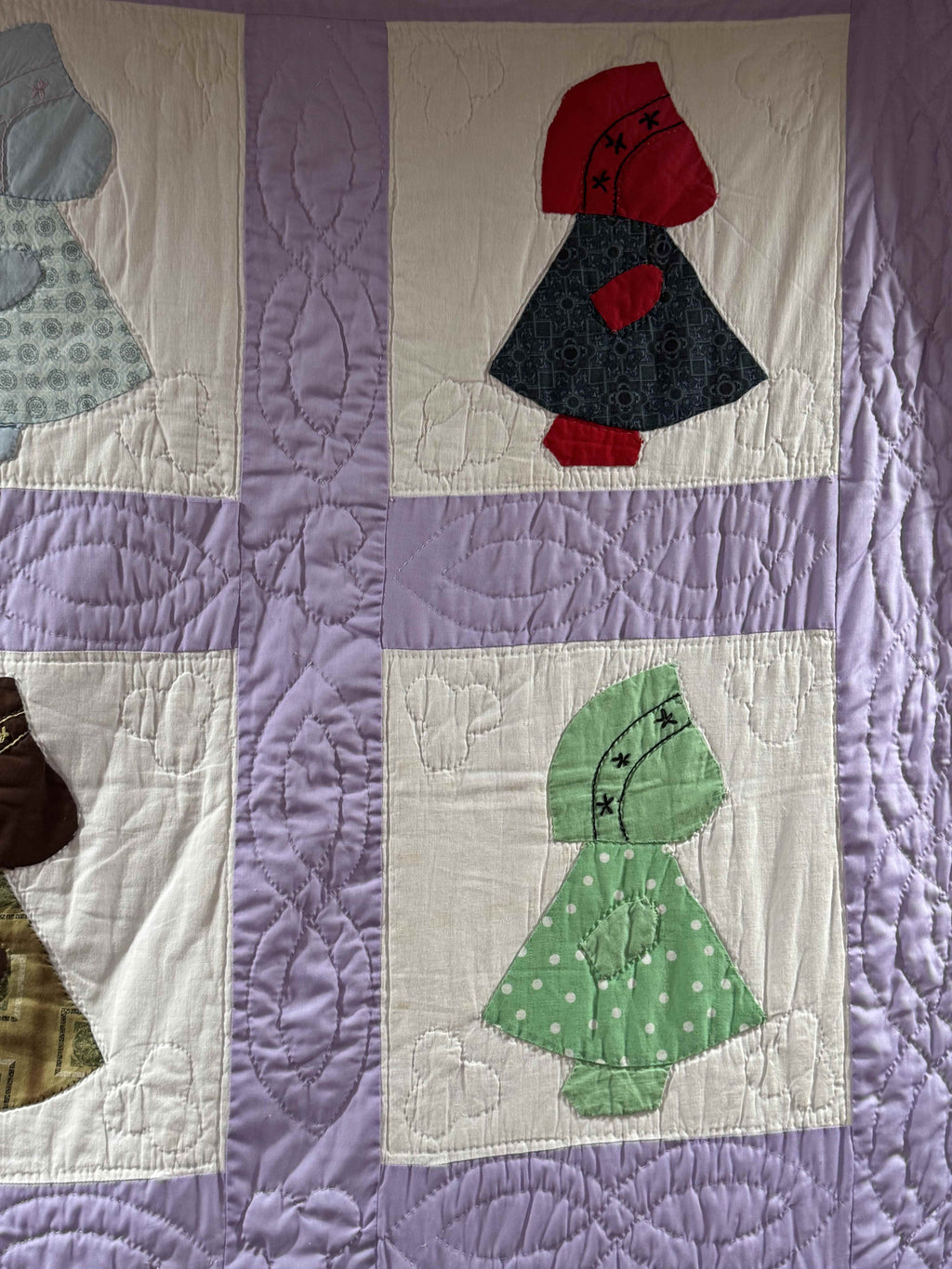 ** SOLD Vintage Sunbonnet Sue Quilt  SOLD**