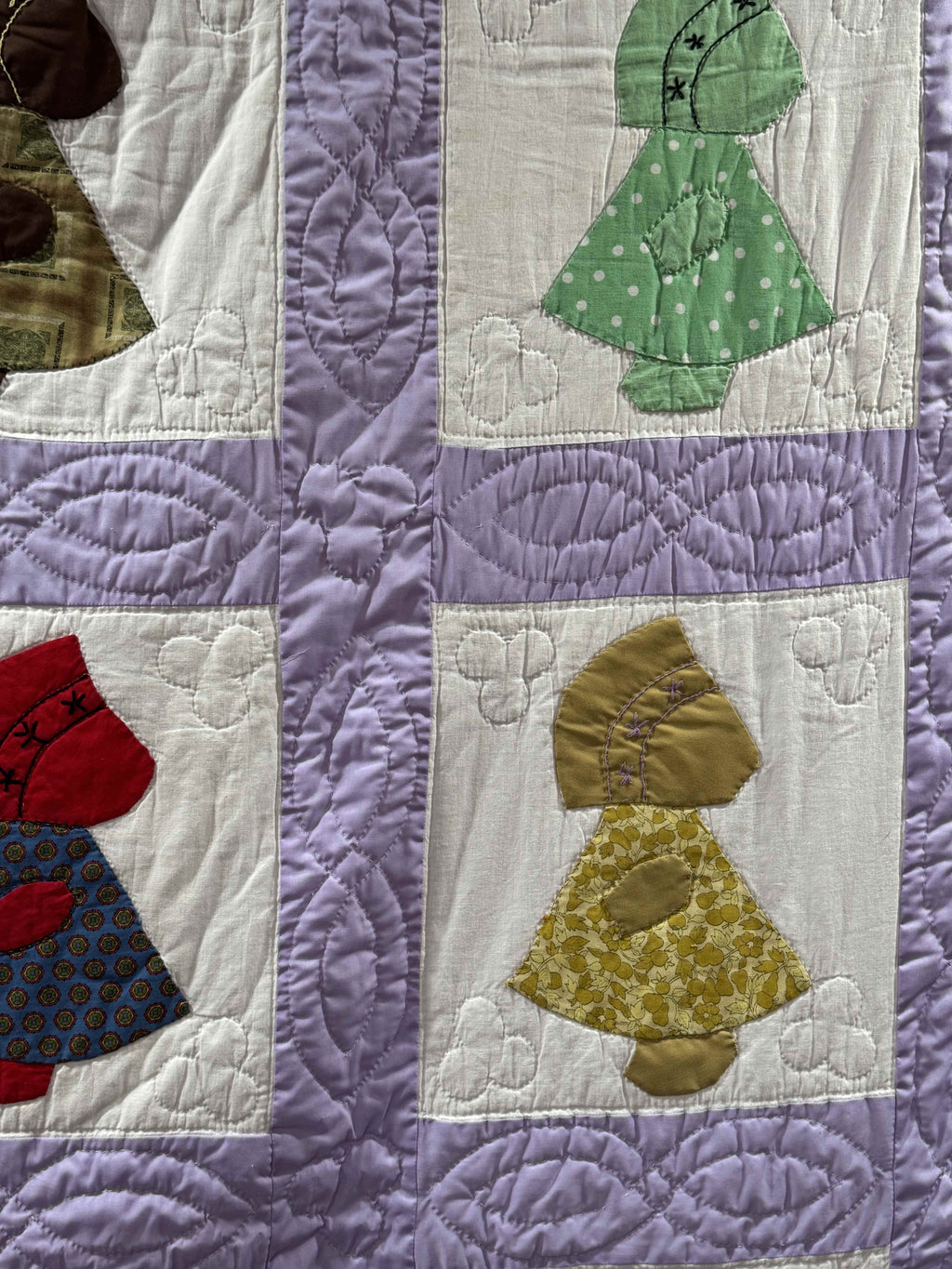 ** SOLD Vintage Sunbonnet Sue Quilt  SOLD**