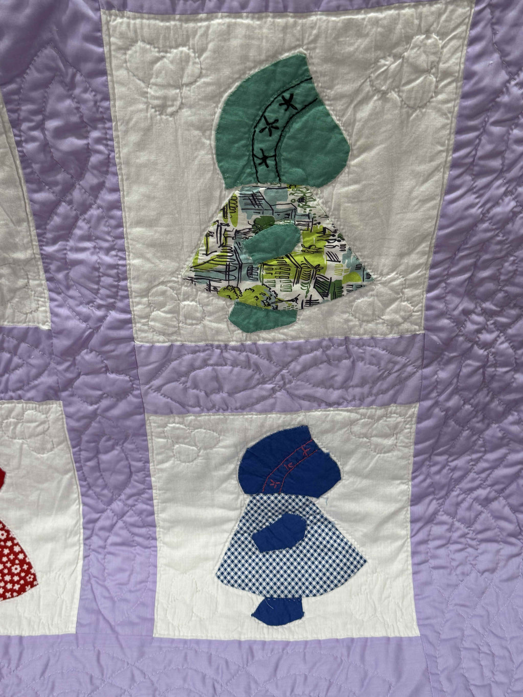** SOLD Vintage Sunbonnet Sue Quilt  SOLD**