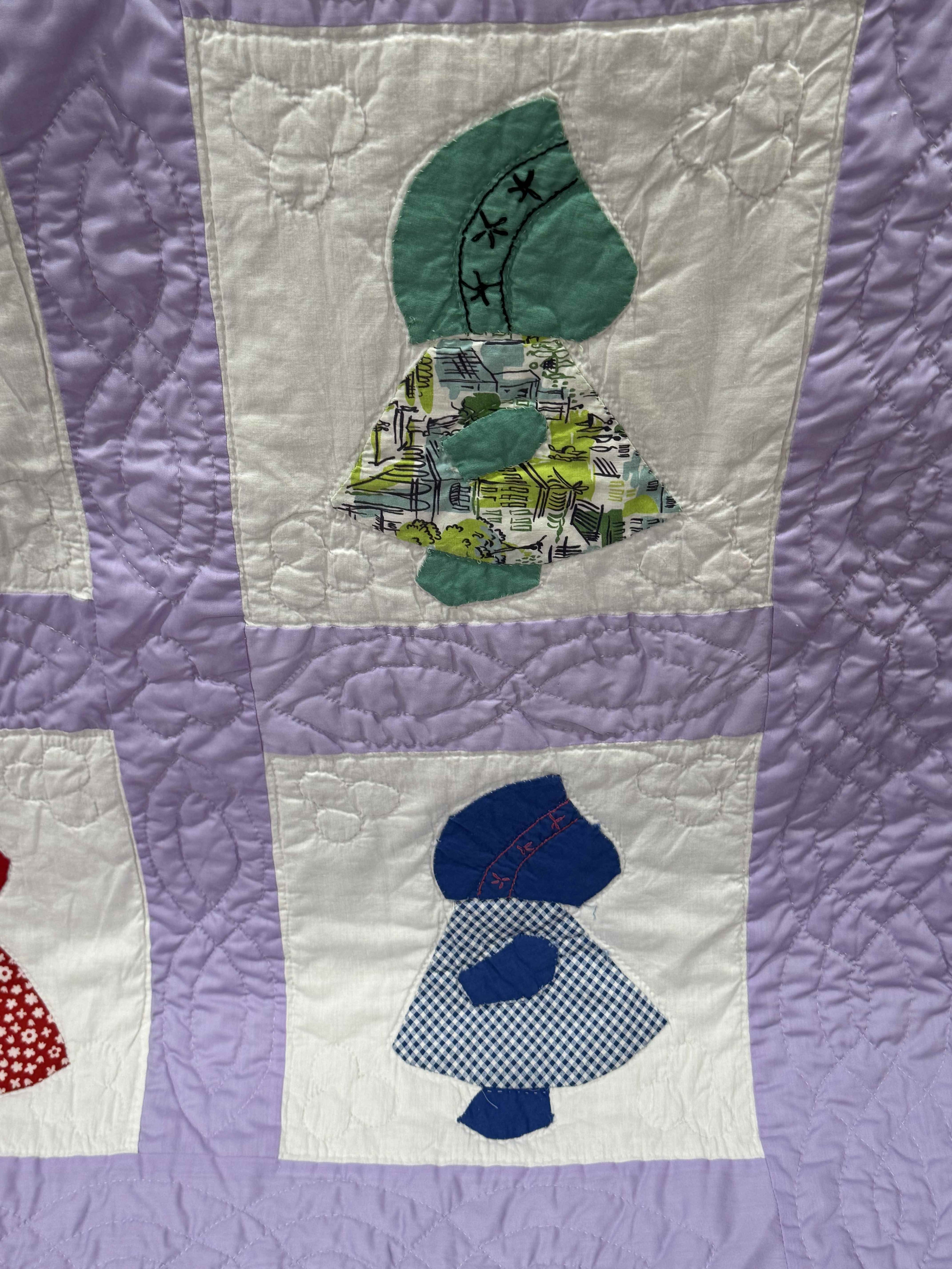 ** SOLD Vintage Sunbonnet Sue Quilt  SOLD**