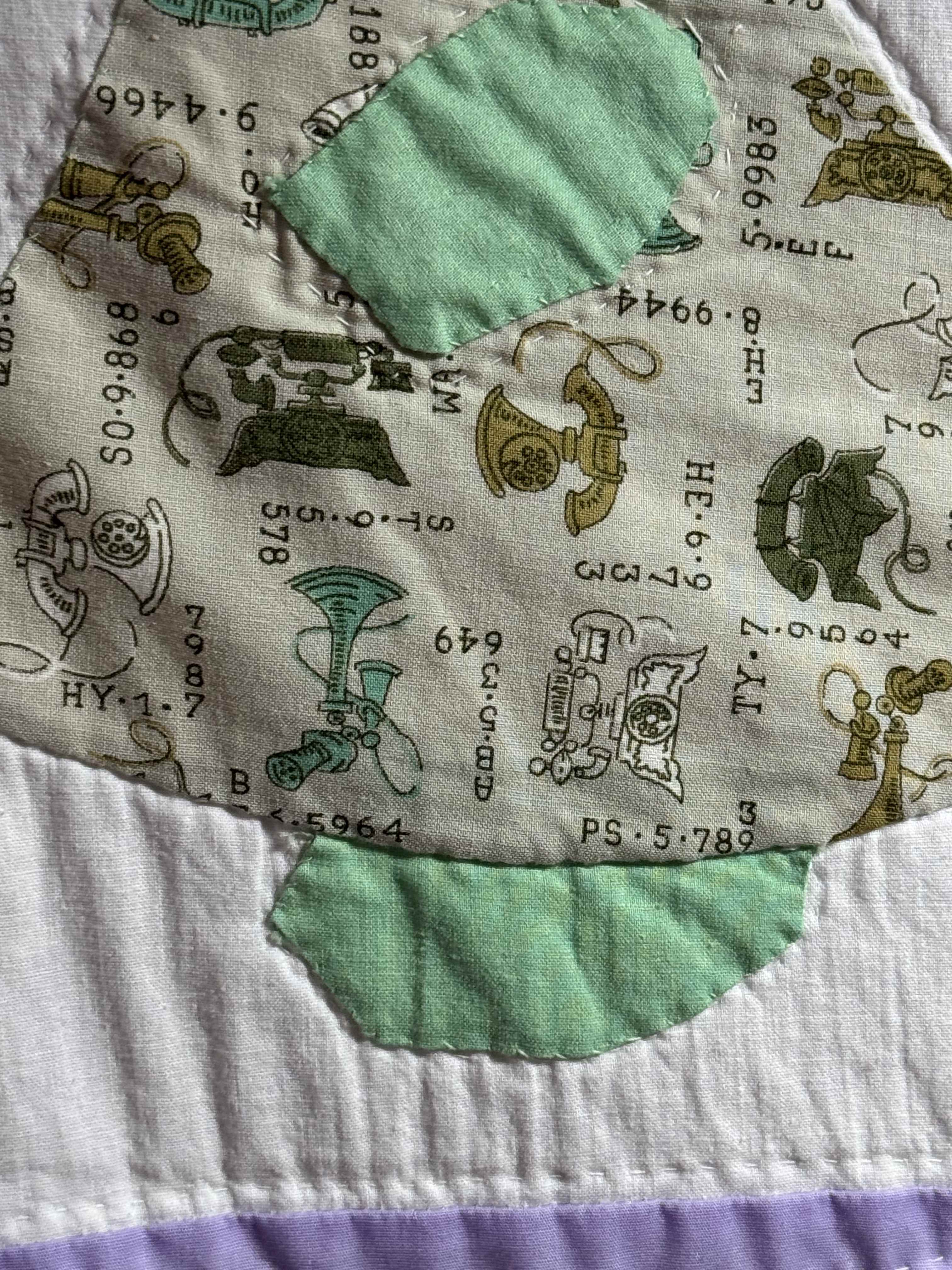 ** SOLD Vintage Sunbonnet Sue Quilt  SOLD**