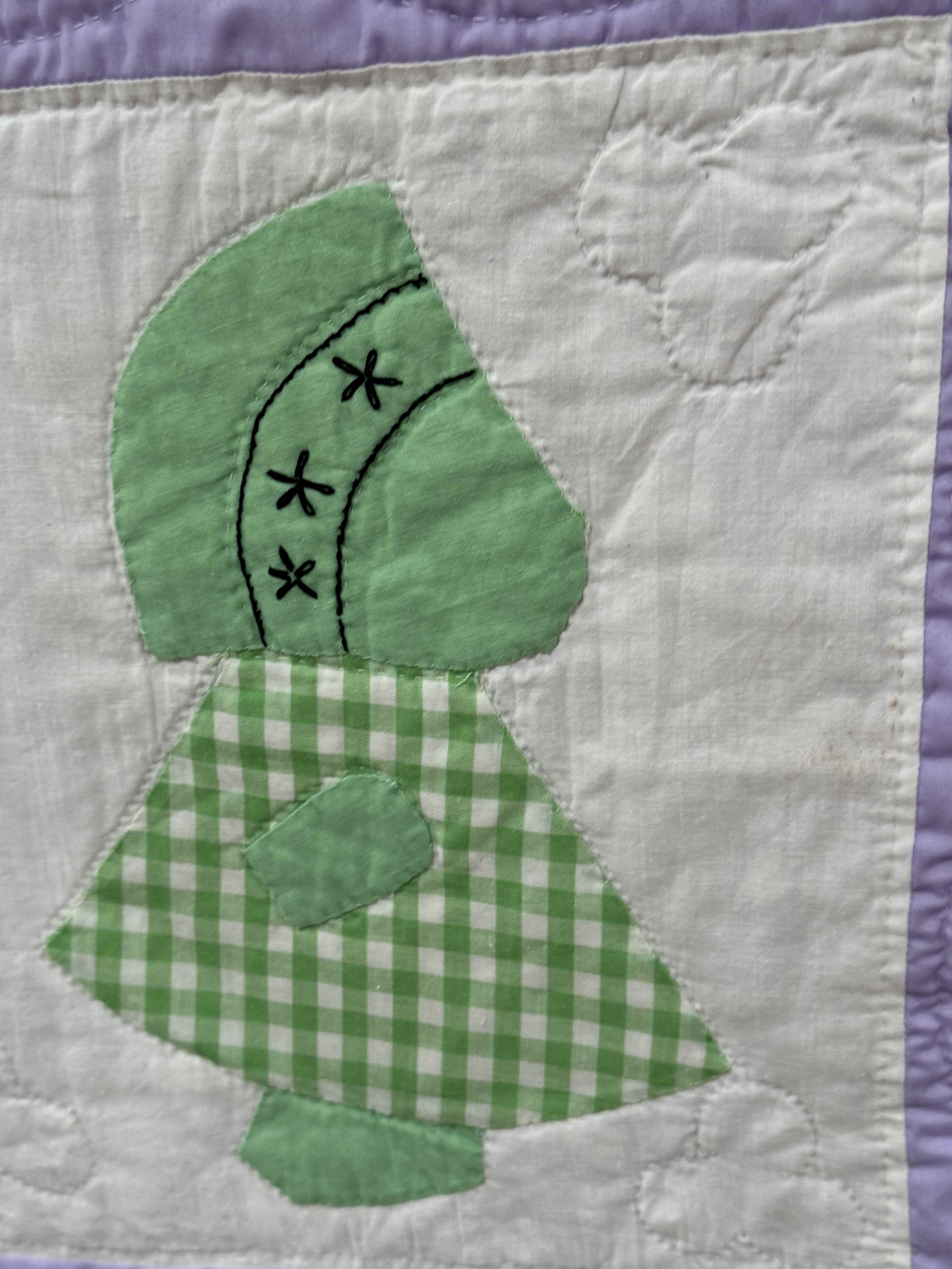 ** SOLD Vintage Sunbonnet Sue Quilt  SOLD**