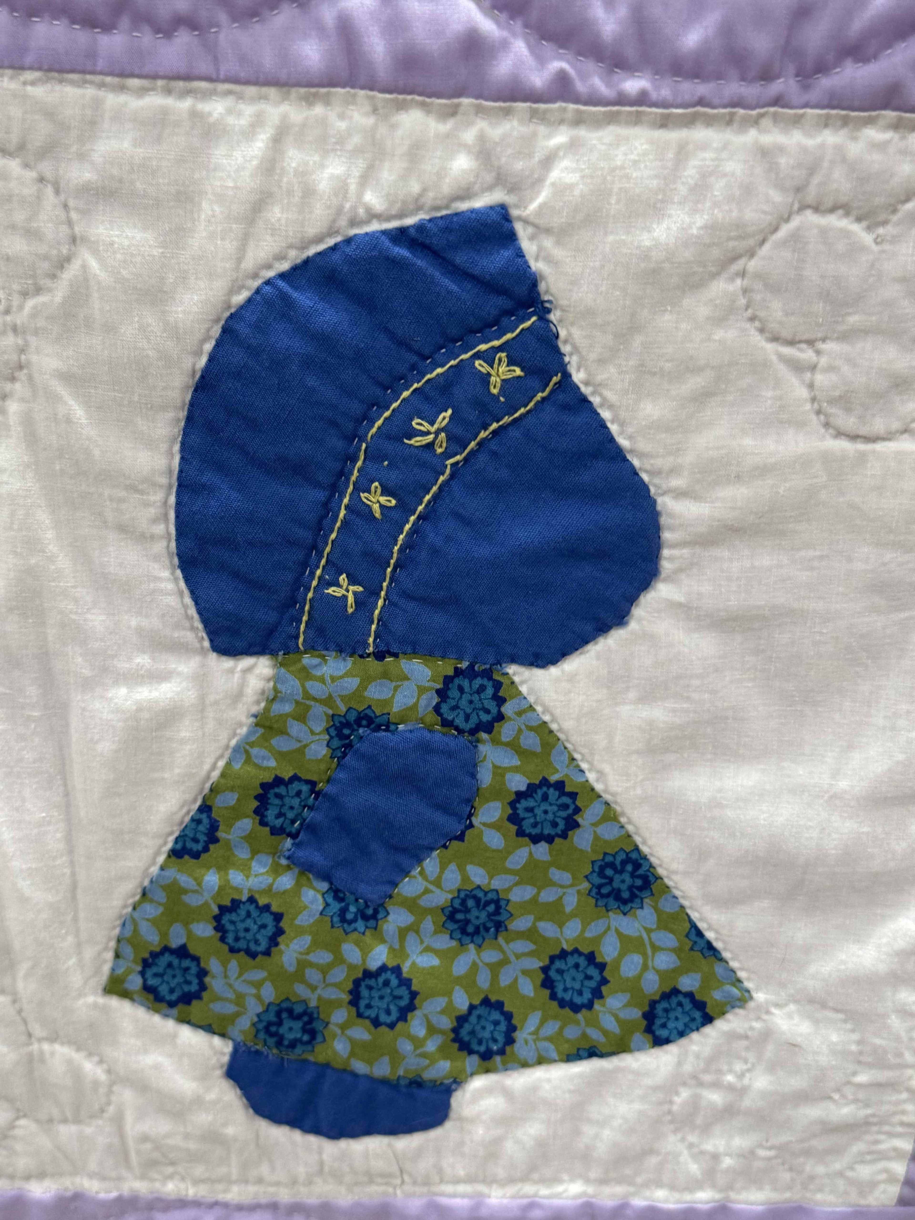 ** SOLD Vintage Sunbonnet Sue Quilt  SOLD**