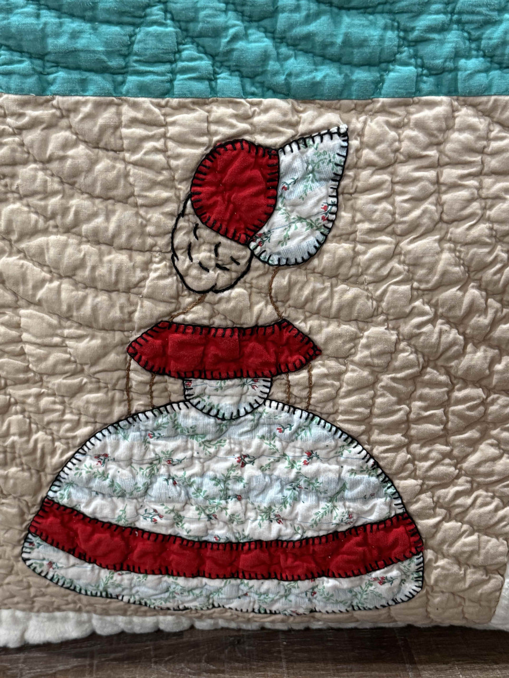 **SOLD Vintage Sunbonnet Sue Quilt SOLD**
