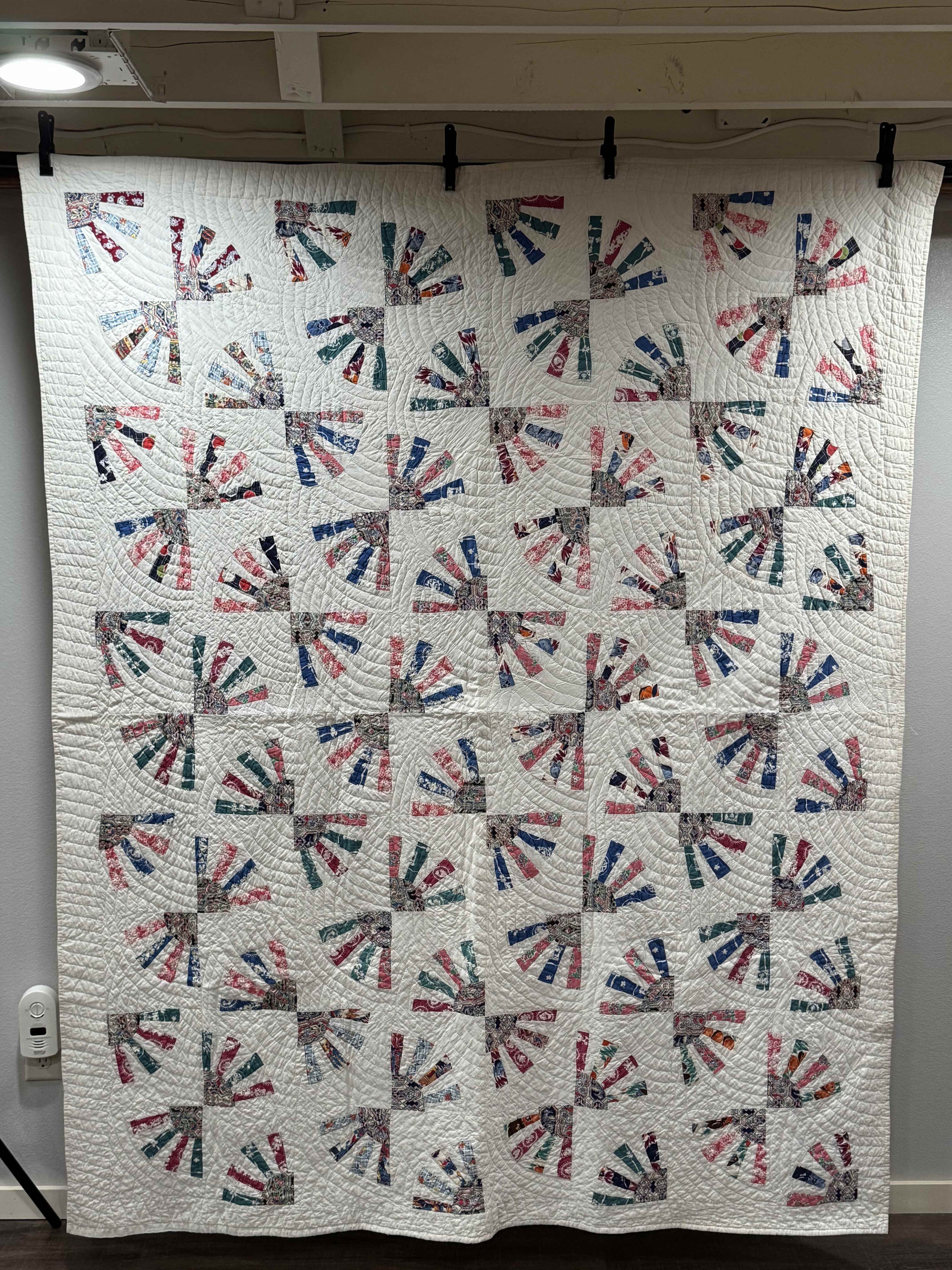Vintage Grandmother's Fan Quilt