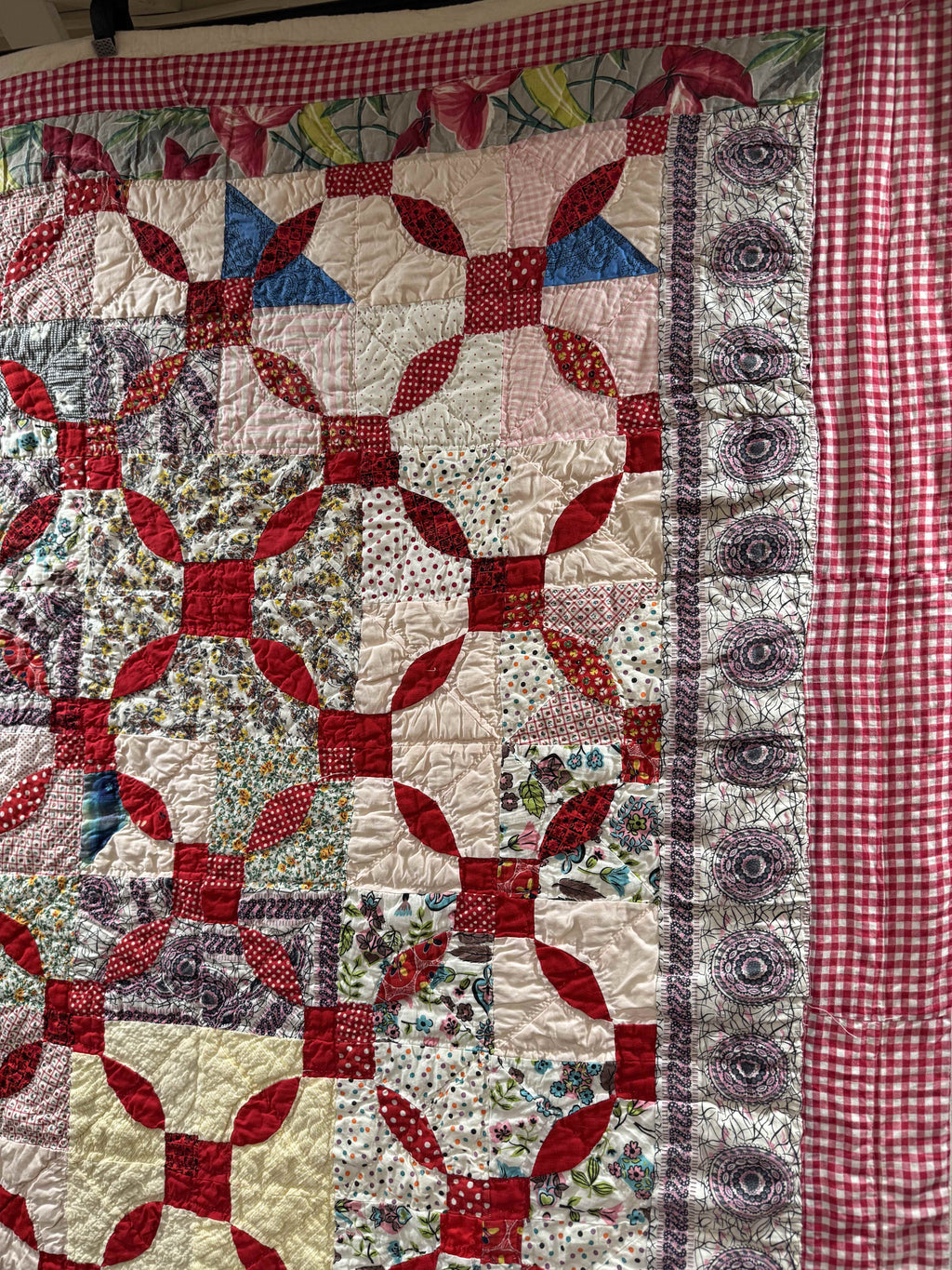 Vintage Endless Chain Variation Quilt