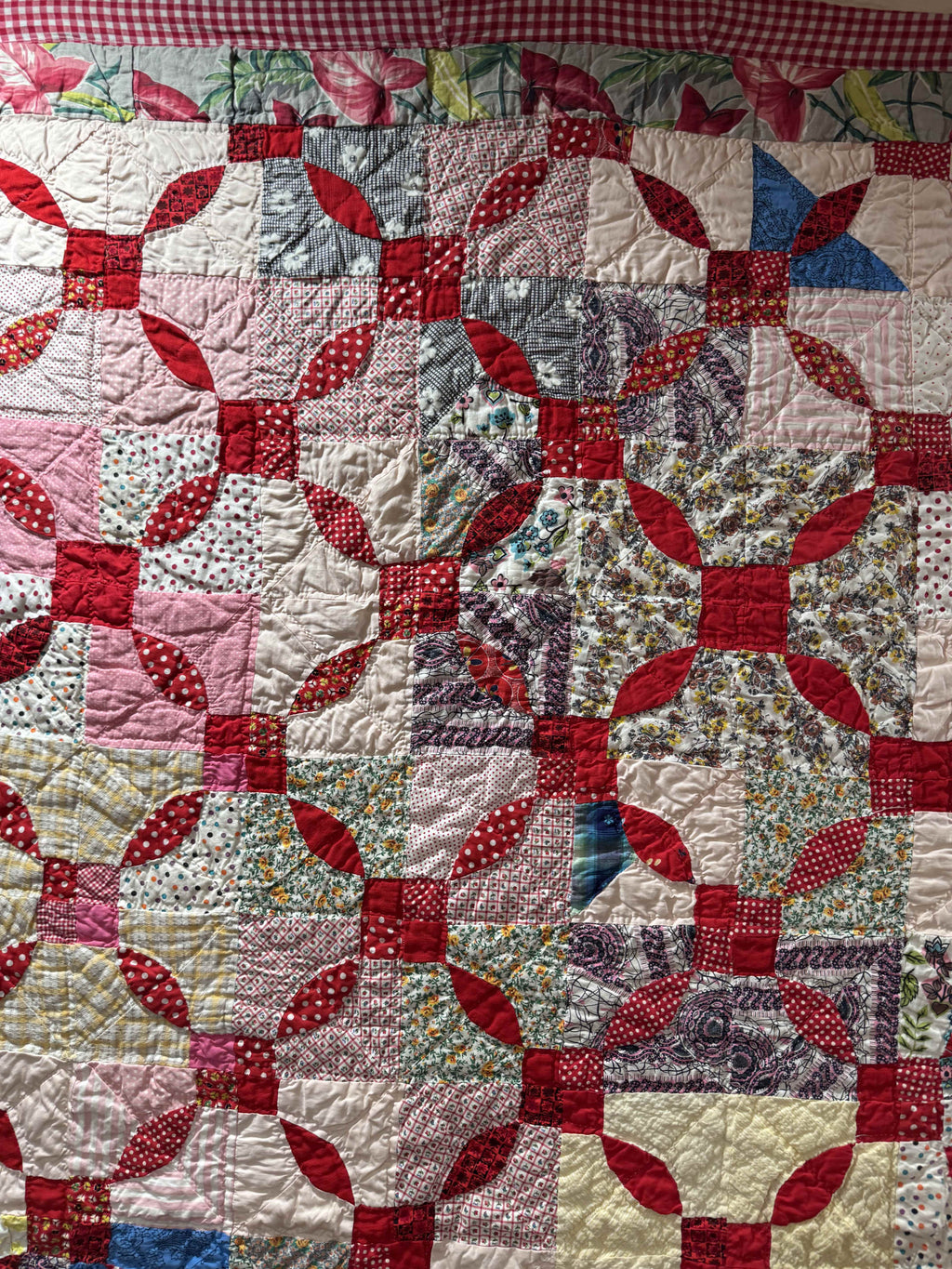Vintage Endless Chain Variation Quilt
