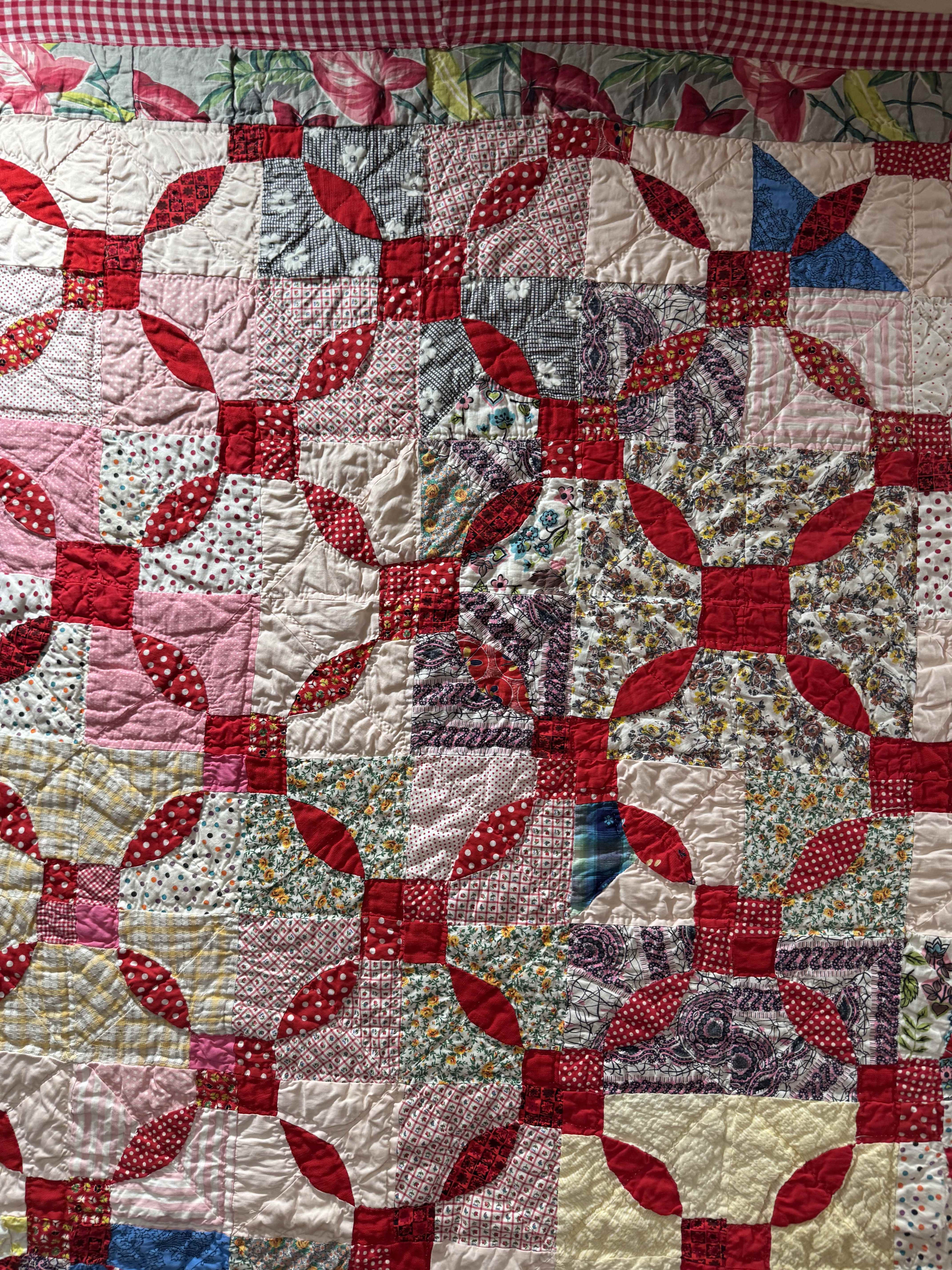 Vintage Endless Chain Variation Quilt