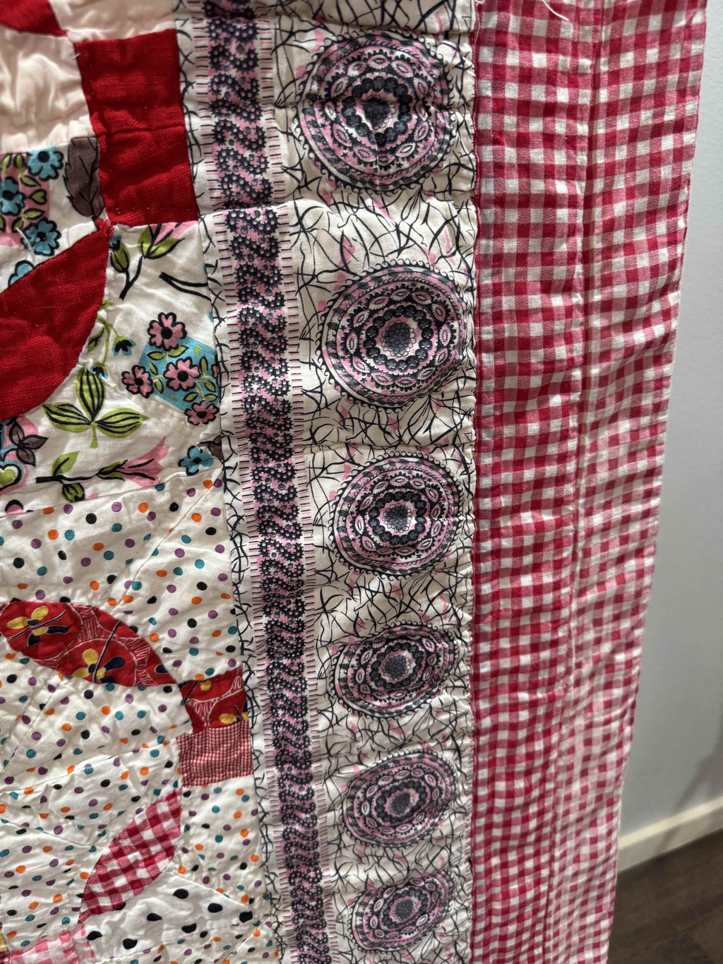 Vintage Endless Chain Variation Quilt