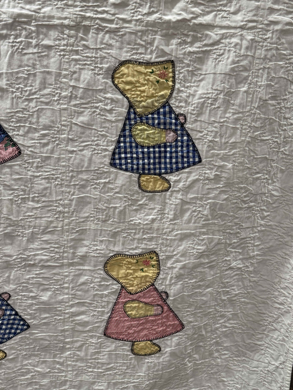 **SOLD Vintage Sunbonnet Sue Quilt  SOLD**