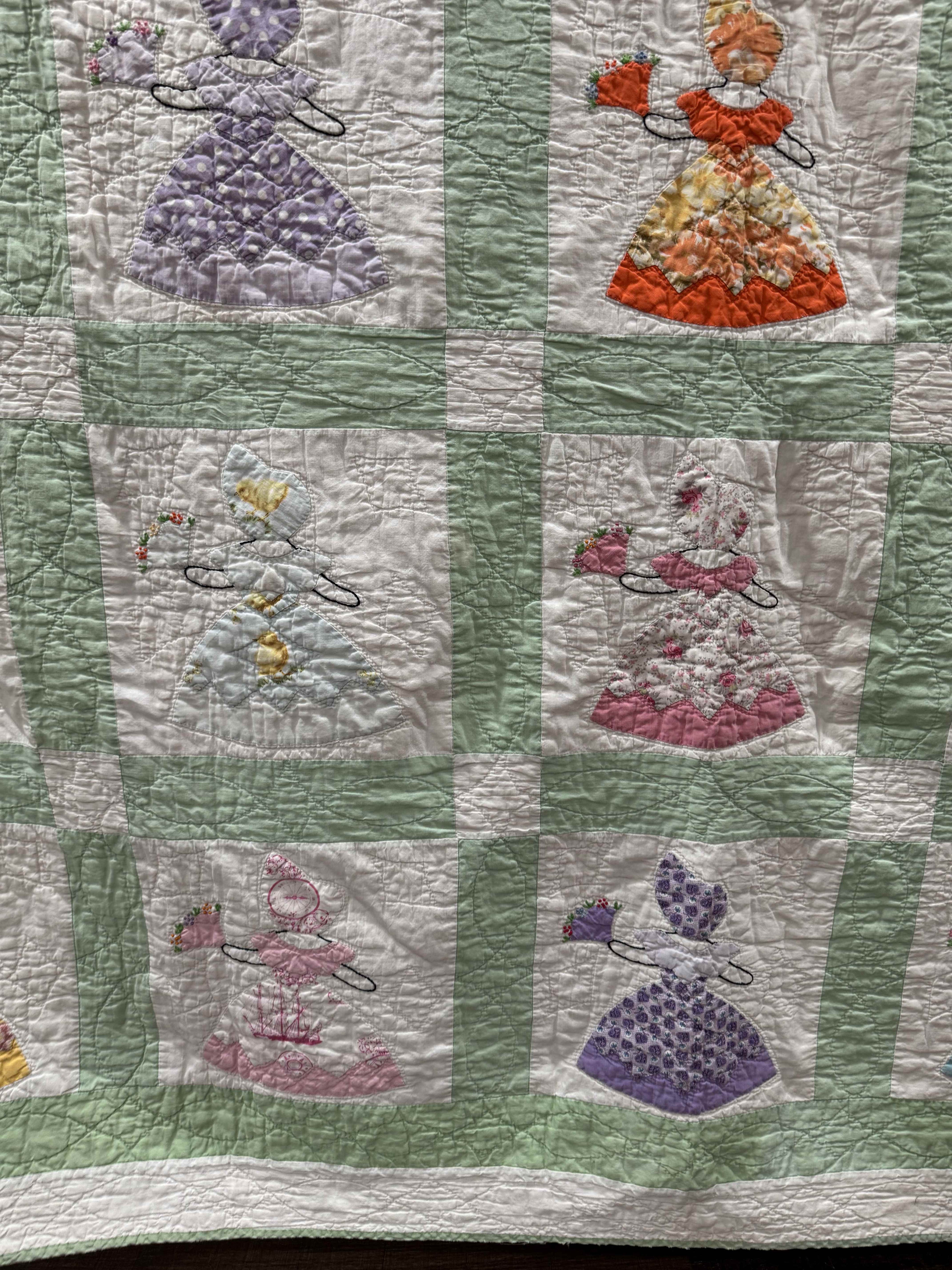 ** SOLD Vintage Sunbonnet Sue Quilt  SOLD**