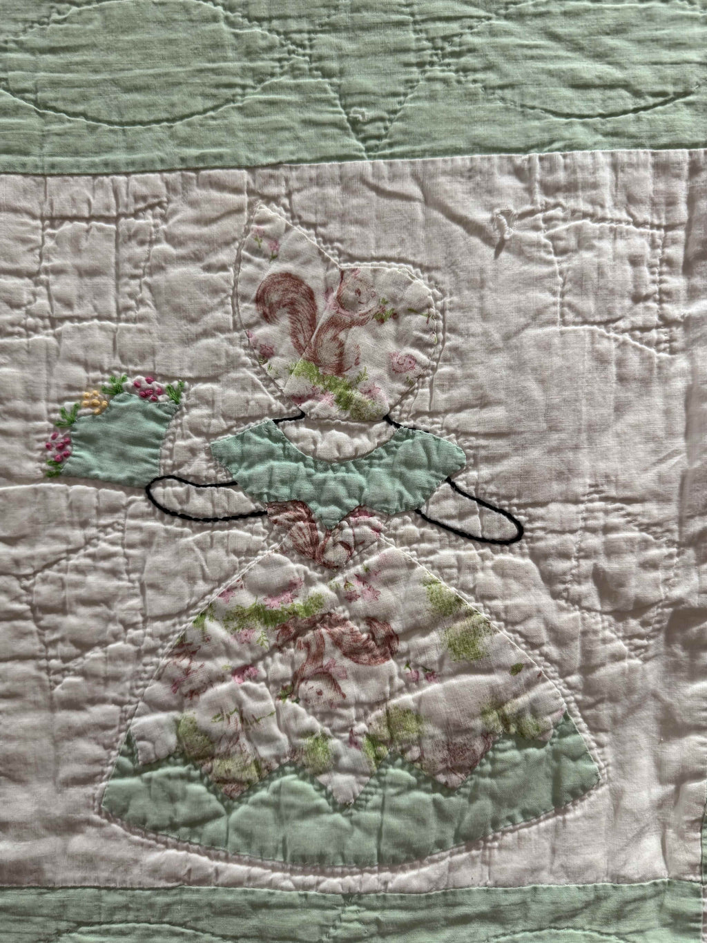 ** SOLD Vintage Sunbonnet Sue Quilt  SOLD**
