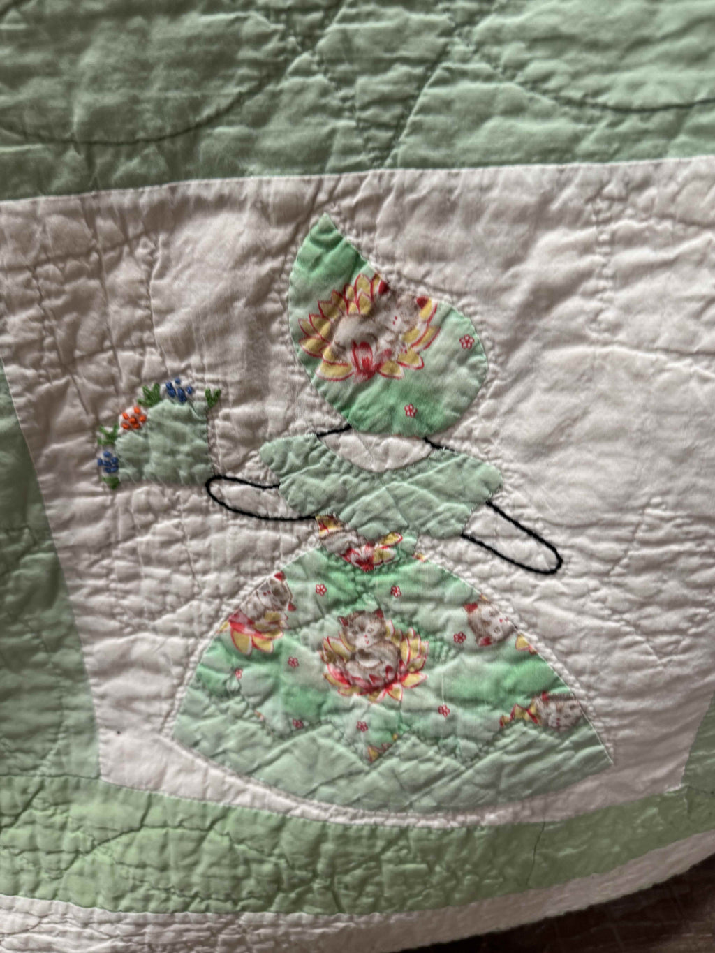 ** SOLD Vintage Sunbonnet Sue Quilt  SOLD**