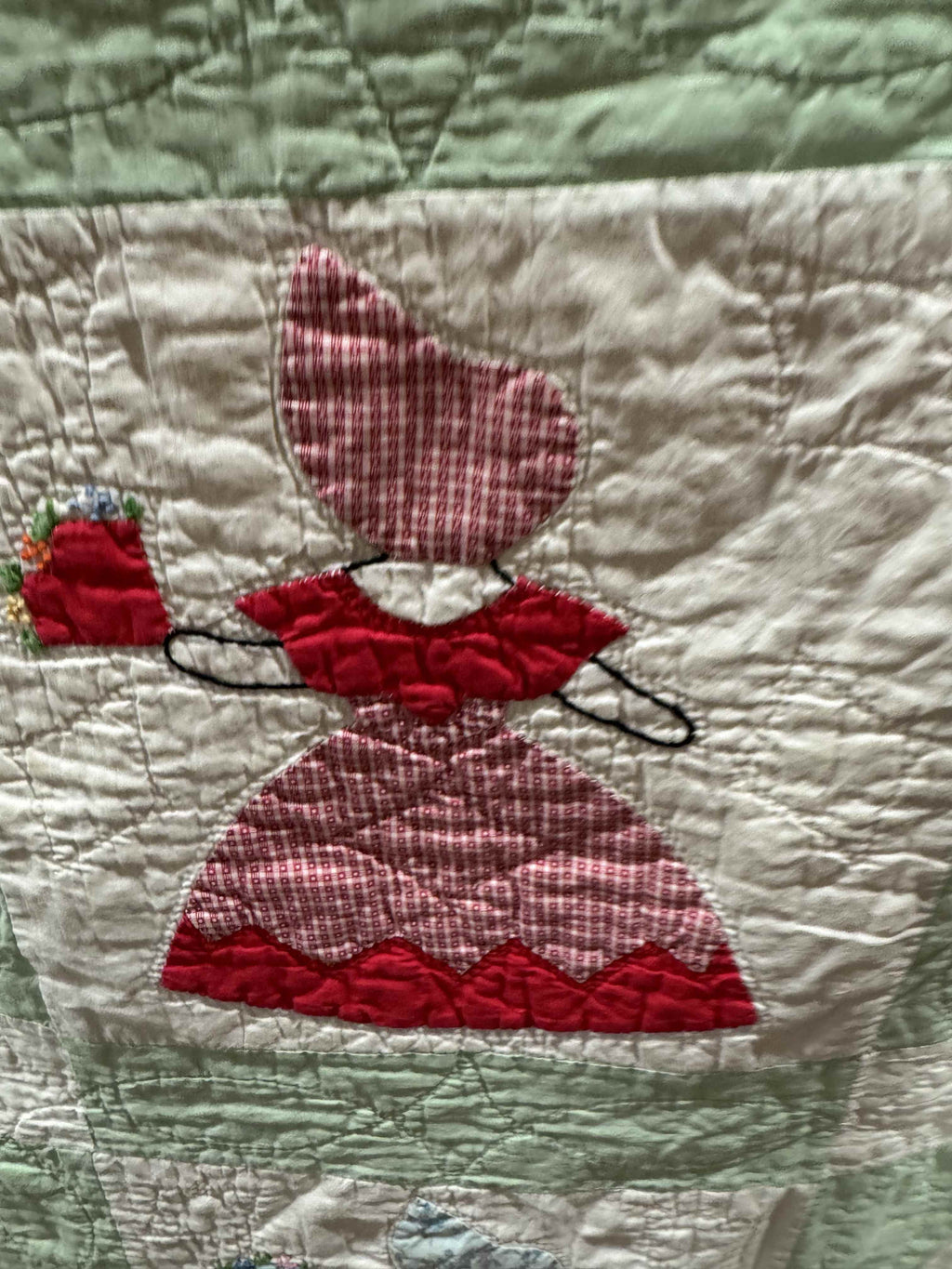 ** SOLD Vintage Sunbonnet Sue Quilt  SOLD**