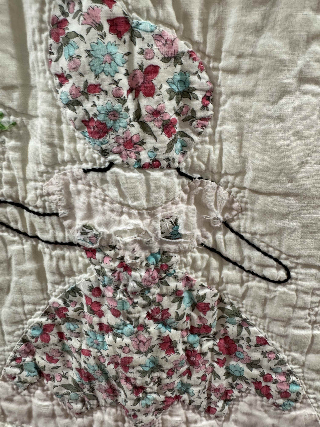 ** SOLD Vintage Sunbonnet Sue Quilt  SOLD**