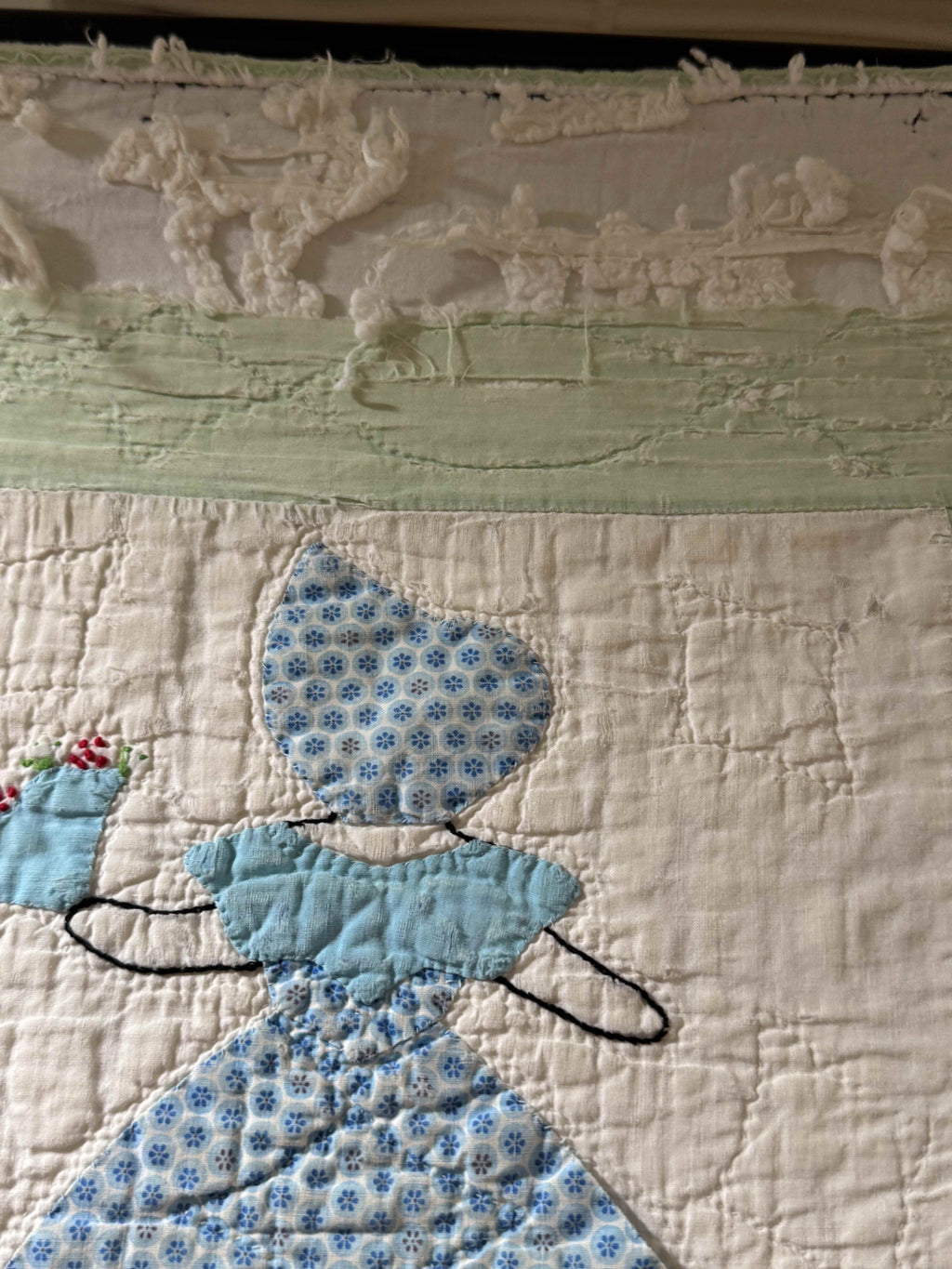 ** SOLD Vintage Sunbonnet Sue Quilt  SOLD**
