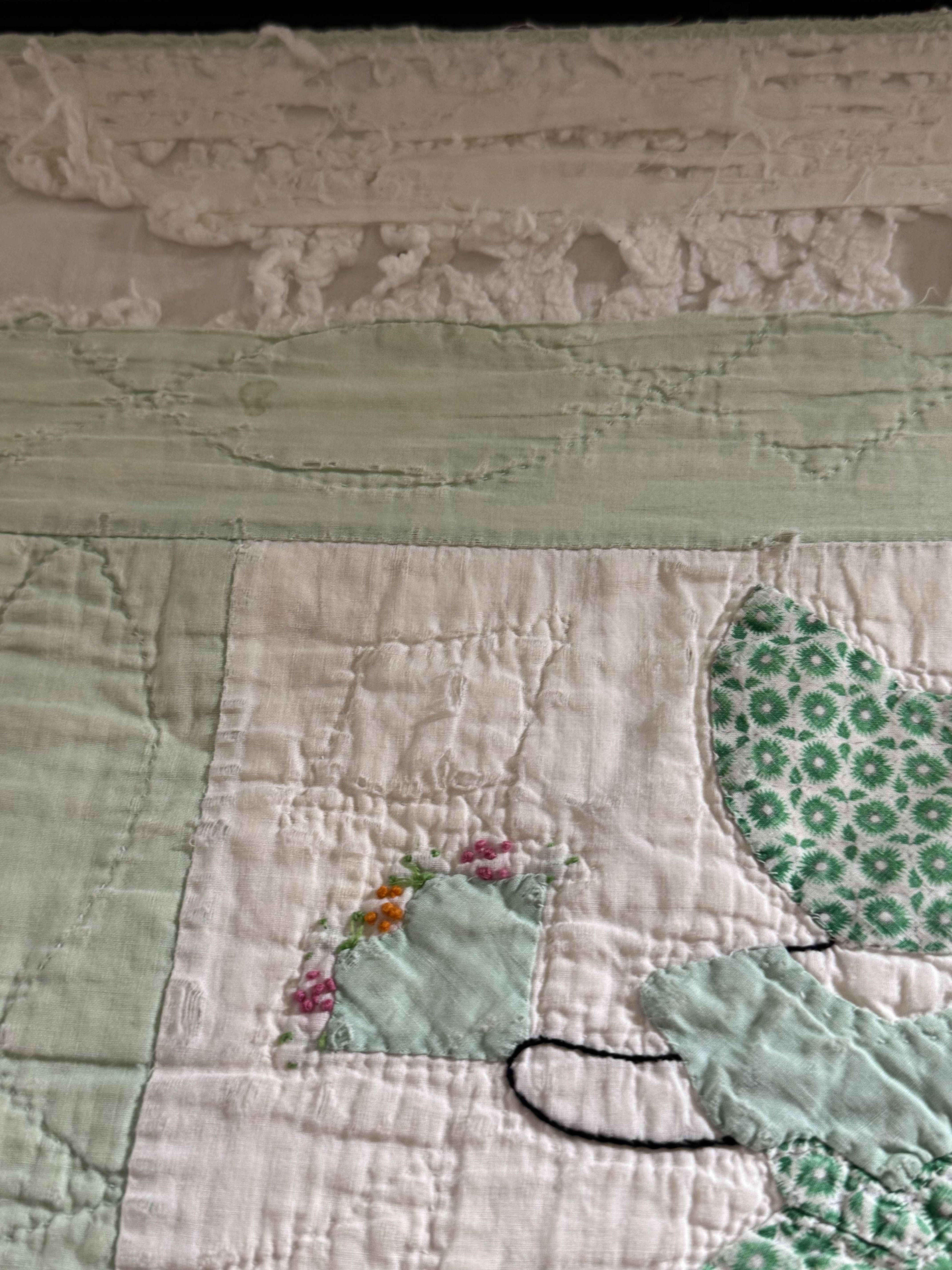 ** SOLD Vintage Sunbonnet Sue Quilt  SOLD**