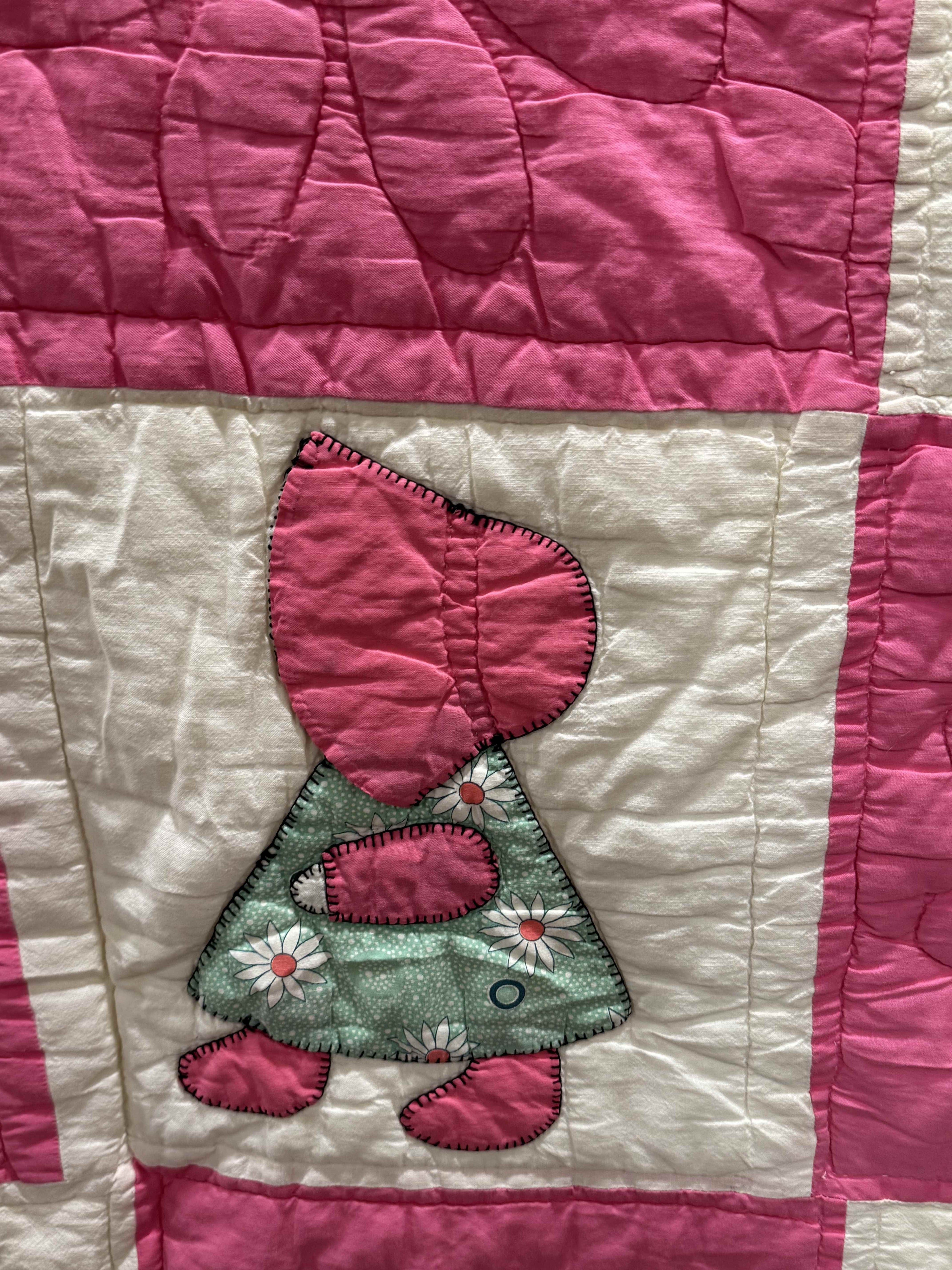 Vintage Sunbonnet Sue Quilt