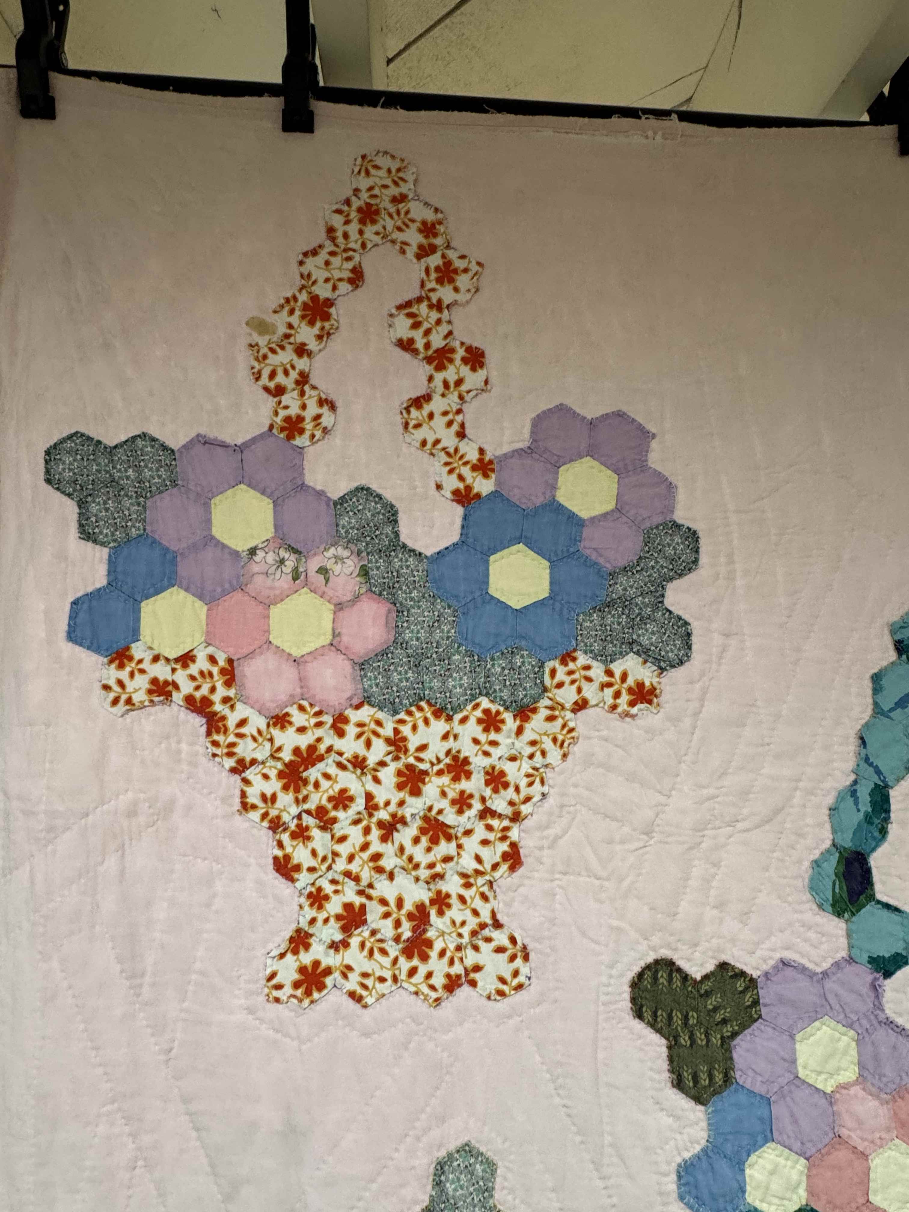 Vintage Hexagon Flower Basket Quilt